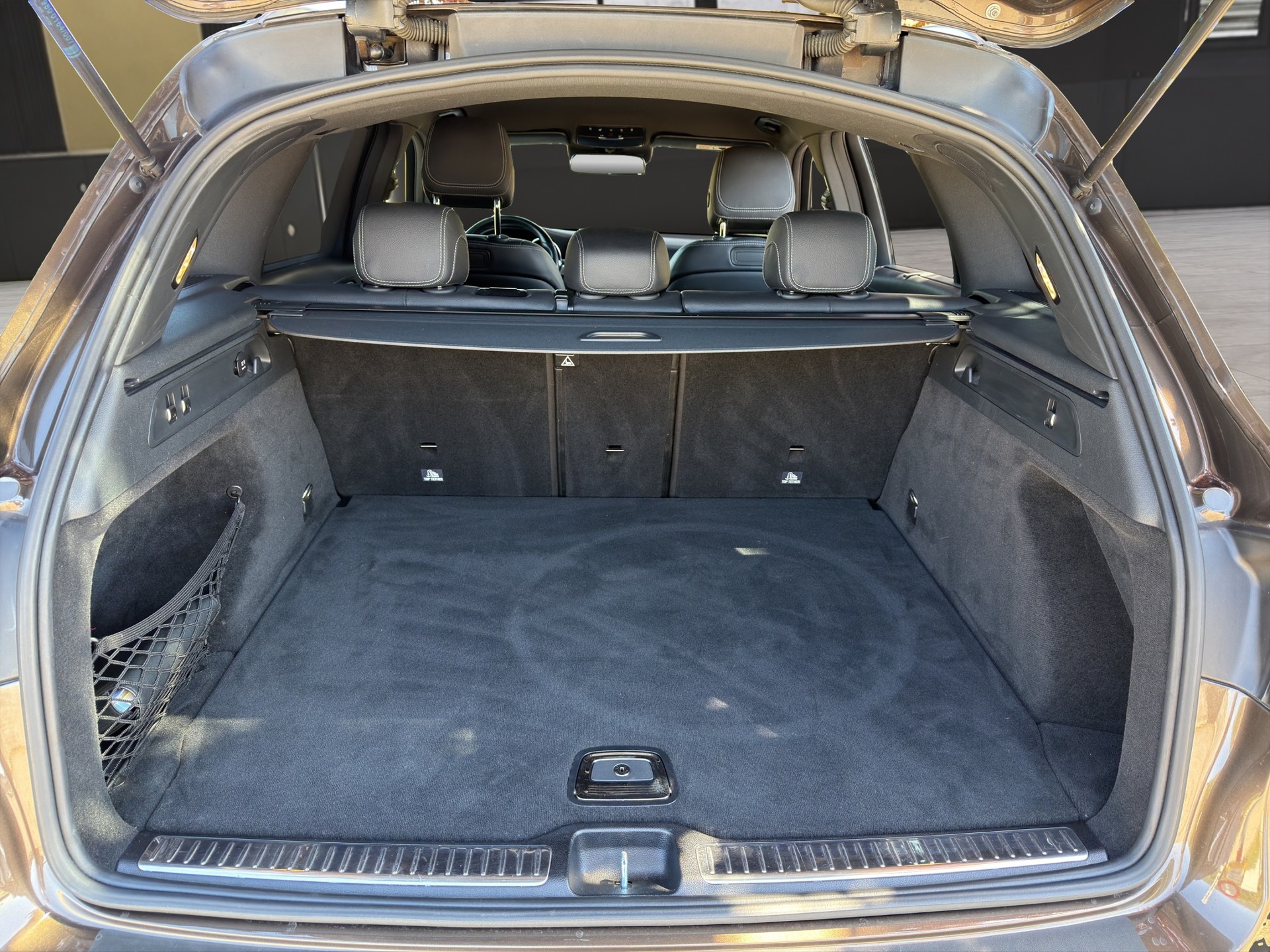 MERCEDES-BENZ GLC 250 d 4m-image-13