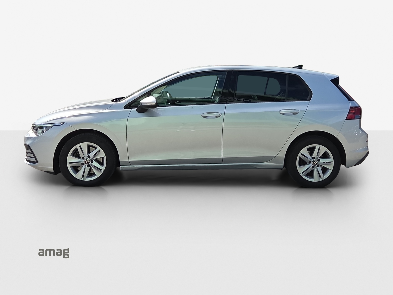 VW Golf 2.0 TDI Life DSG 4Motion-image-1