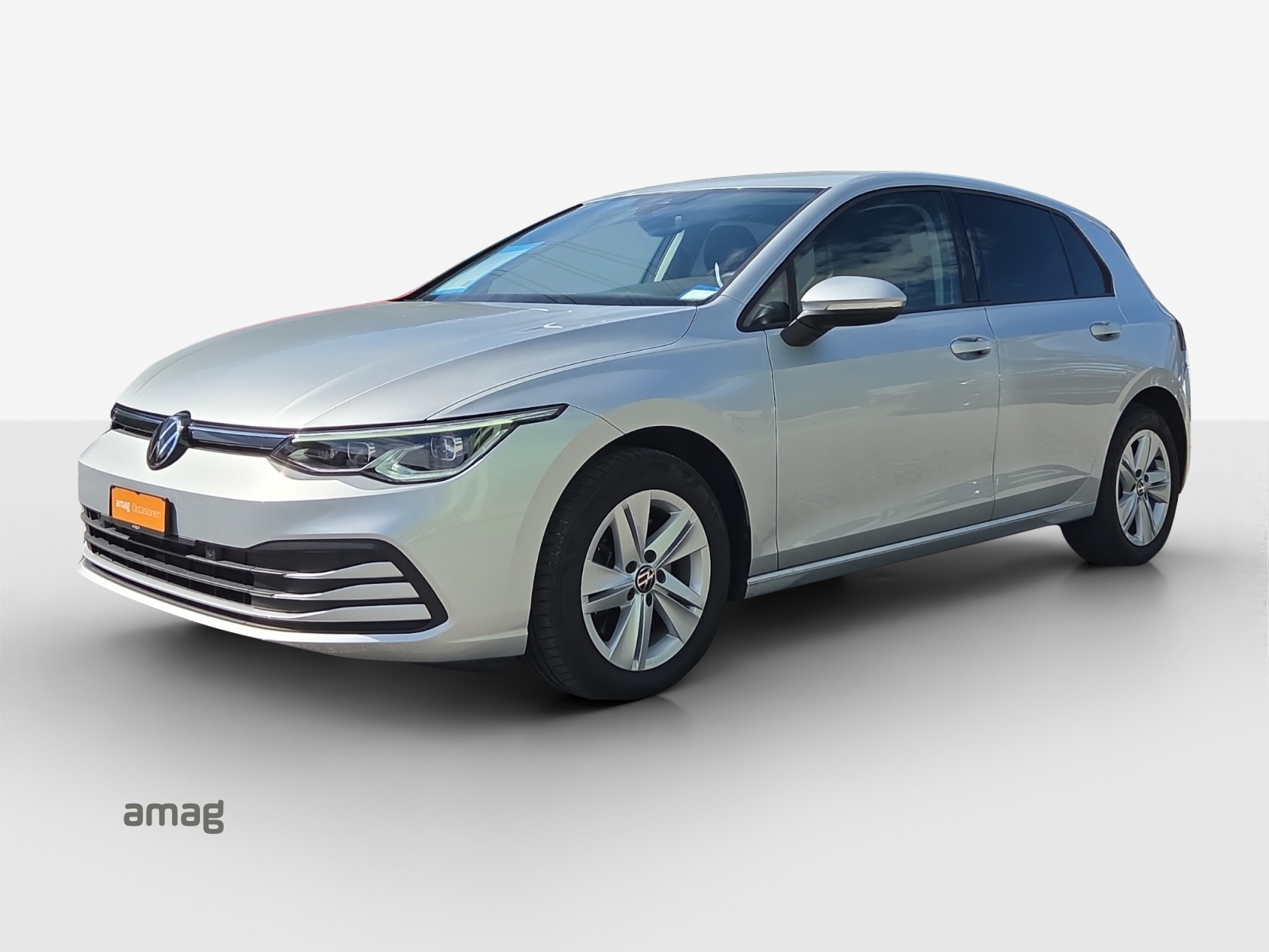 VW Golf 2.0 TDI Life DSG 4Motion-image-0