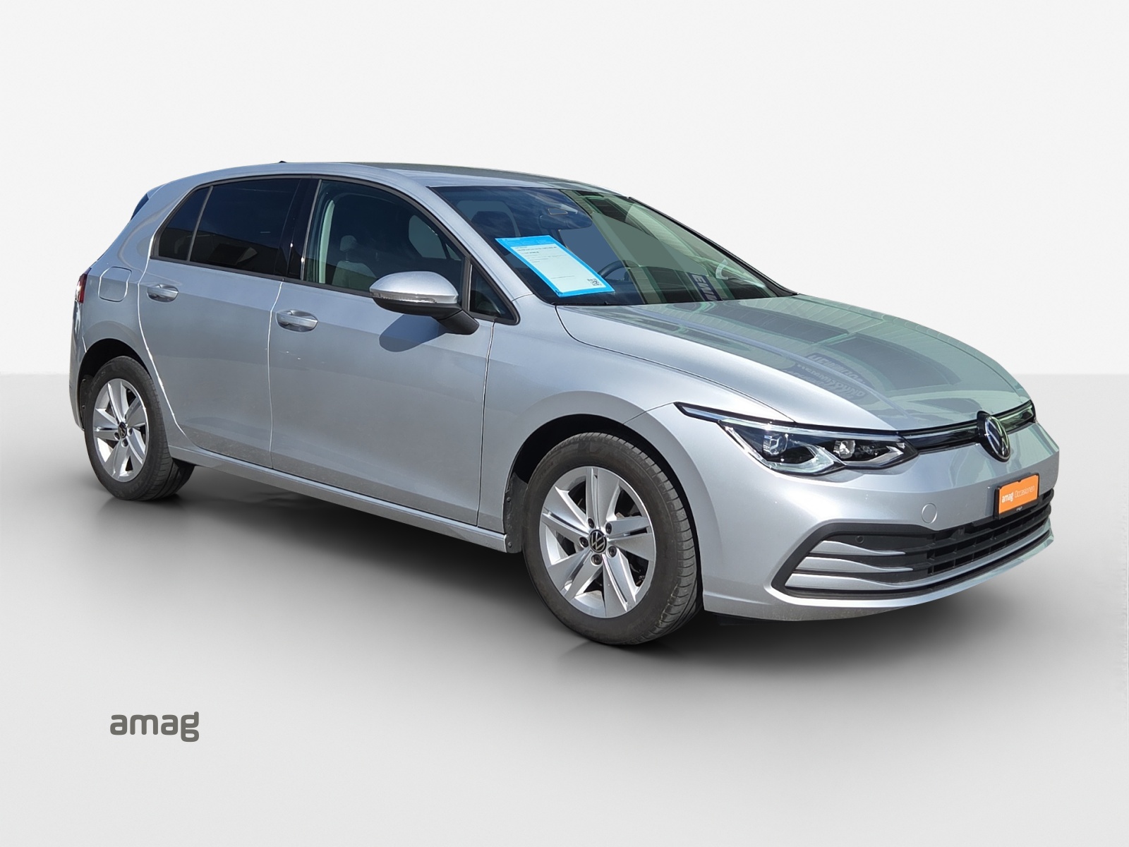 VW Golf 2.0 TDI Life DSG 4Motion-image-5