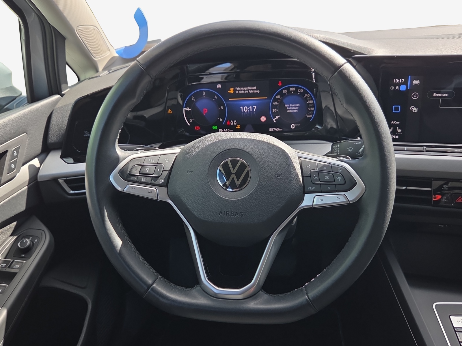 VW Golf 2.0 TDI Life DSG 4Motion-image-9