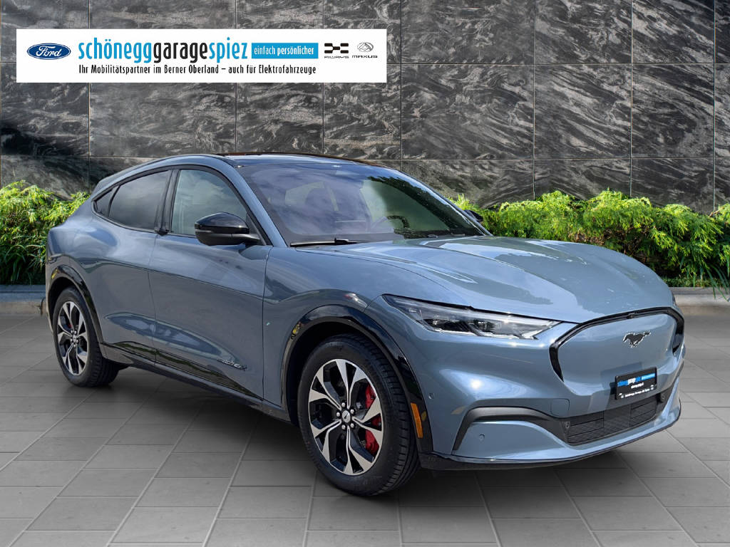FORD Mustang Mach-E Premium AWD-showroom-element-2