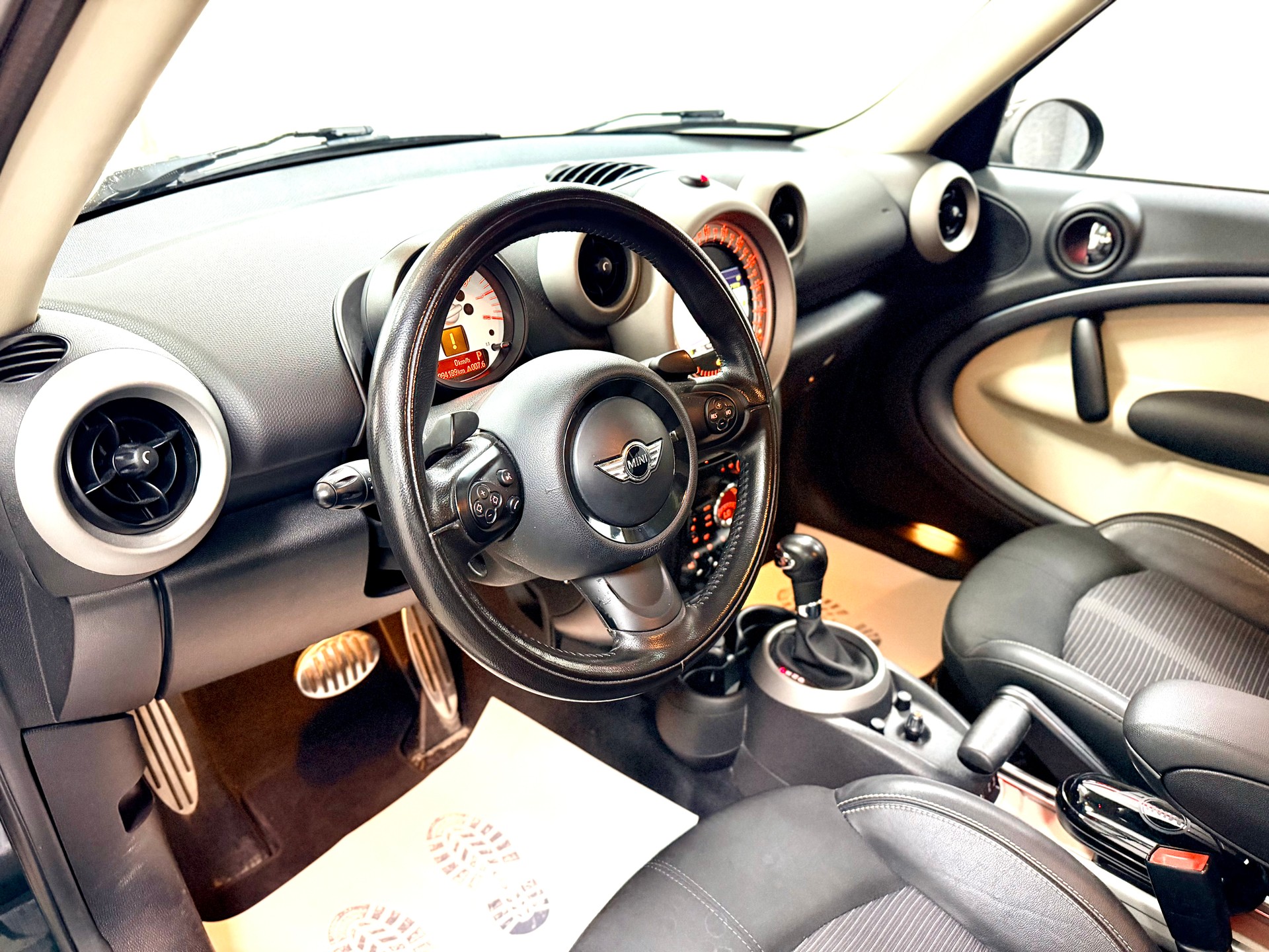 MINI Countryman Cooper S ALL4-image-6