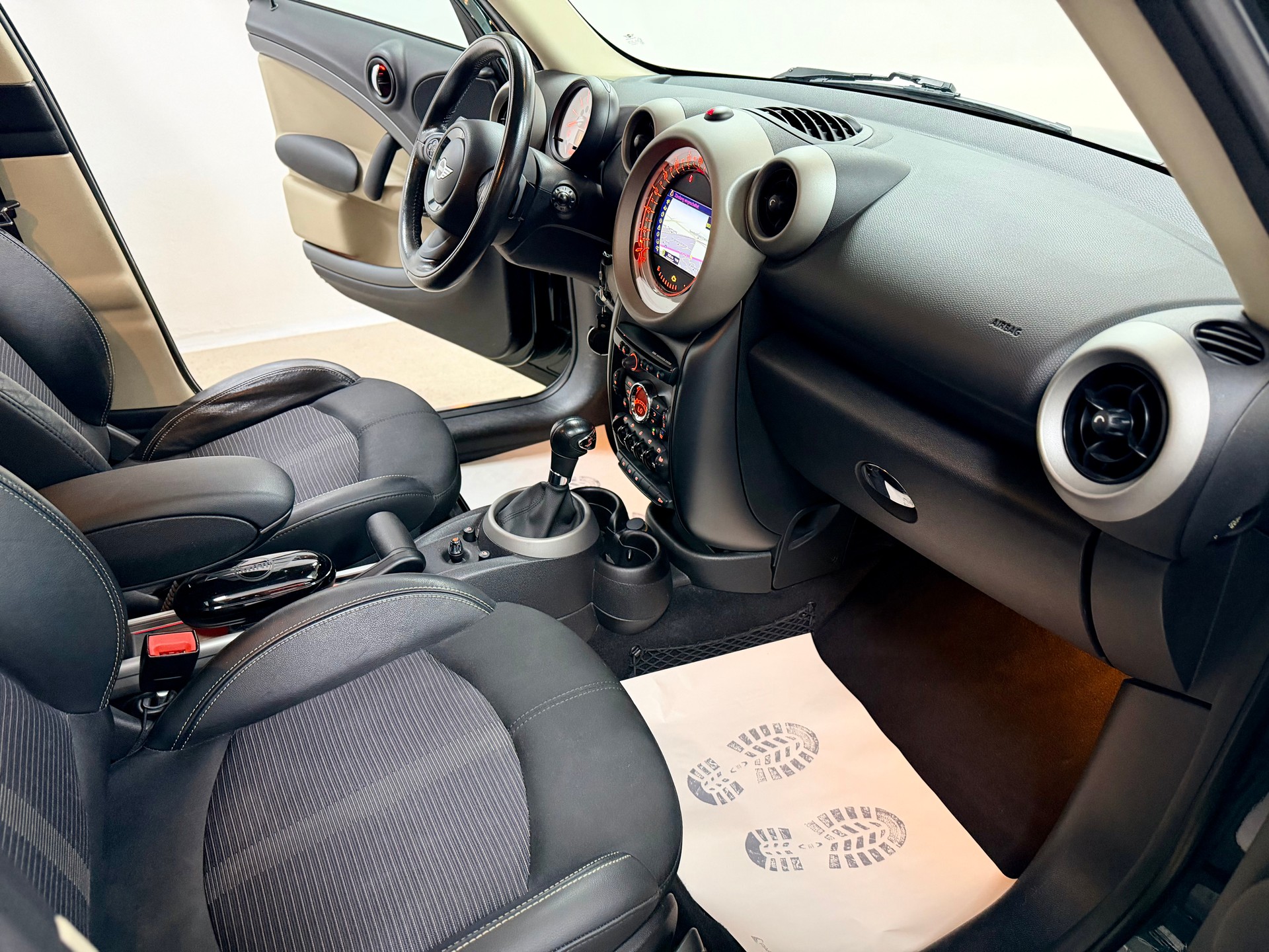 MINI Countryman Cooper S ALL4-image-11