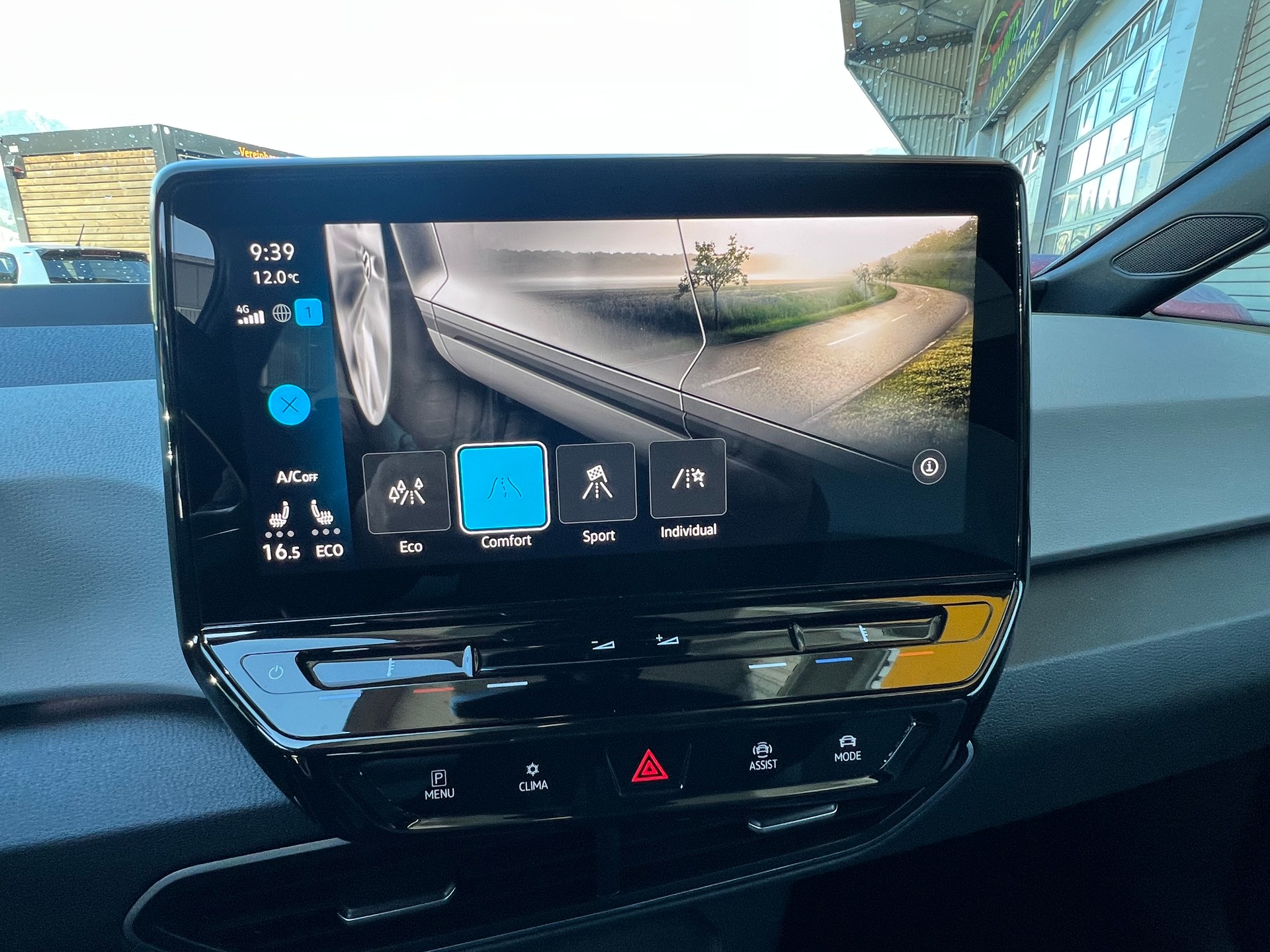VW ID.3 Pro Performance 58 kWh Style *** Anhängerkupplung * Panoramadach * frisch ab MFK * 1 Jahr Garantie möglich ***-image-18