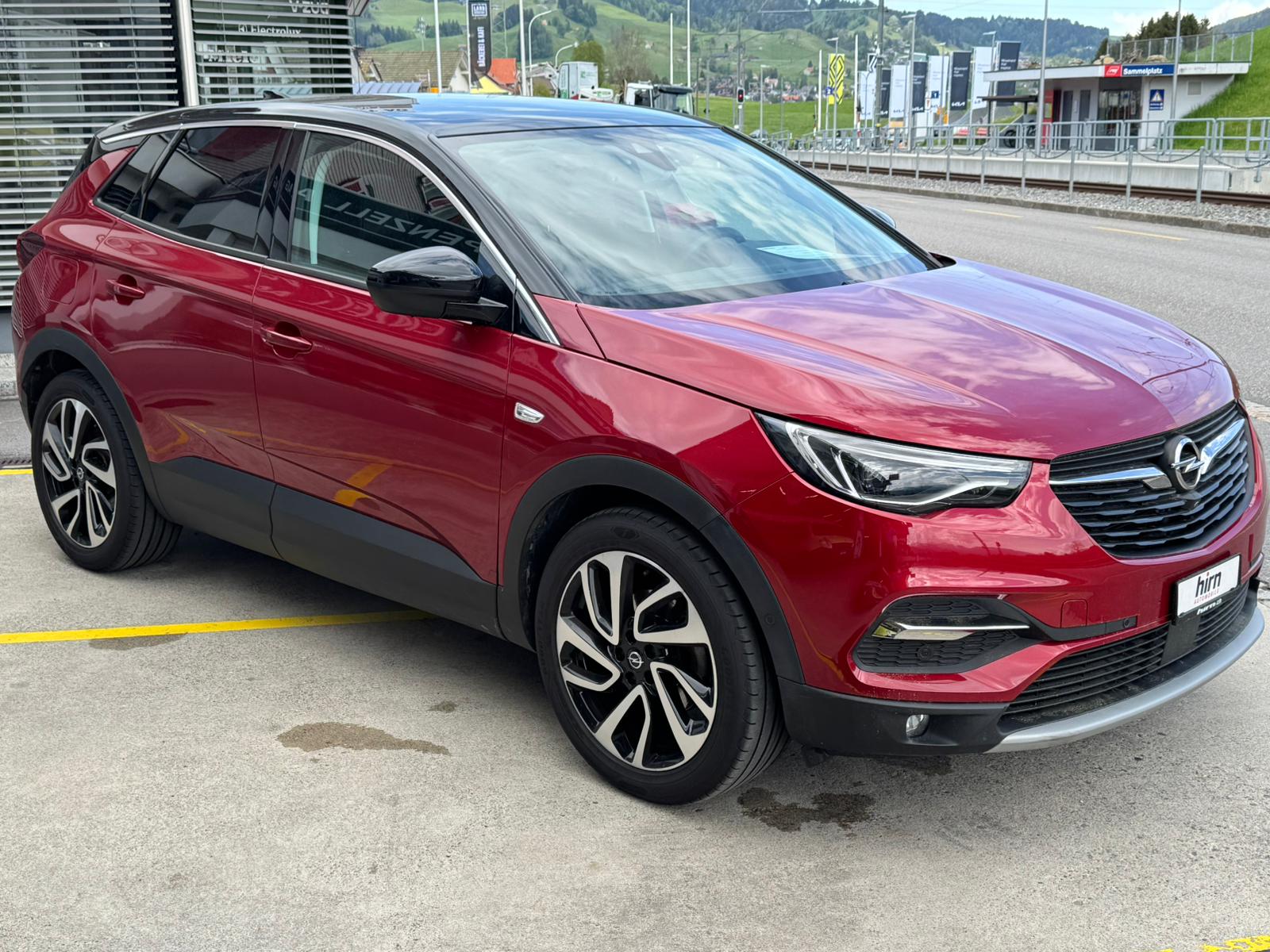 OPEL Grandland X 1.6 T Ultimate-image-1