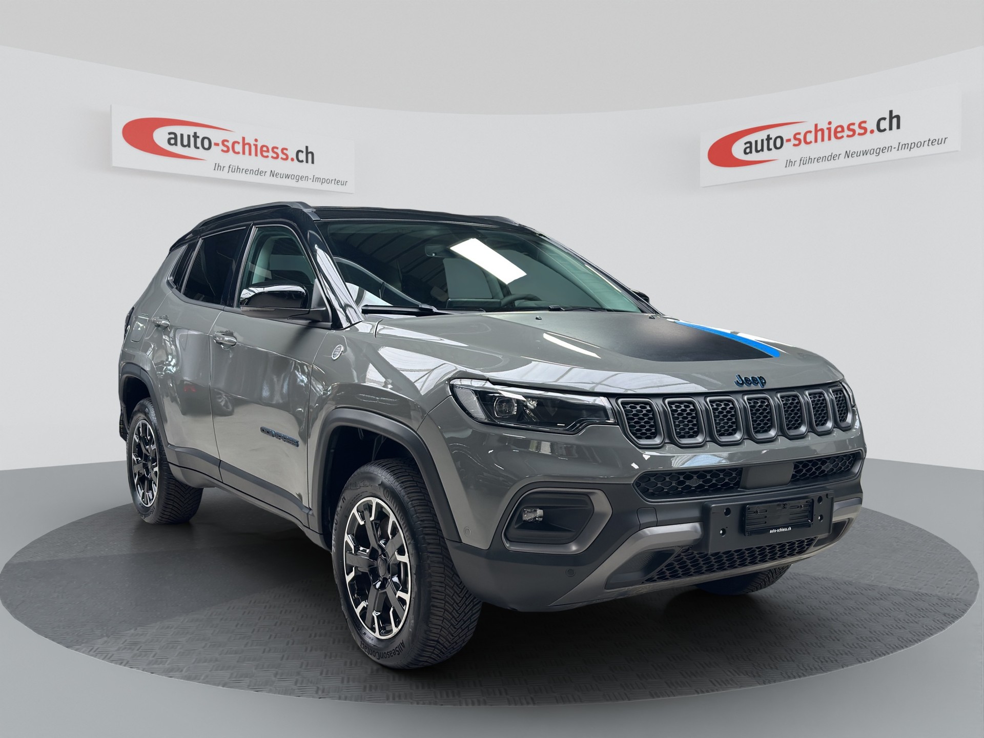 JEEP Compass 1.3 T PHEV Trailhawk AWD-image-0