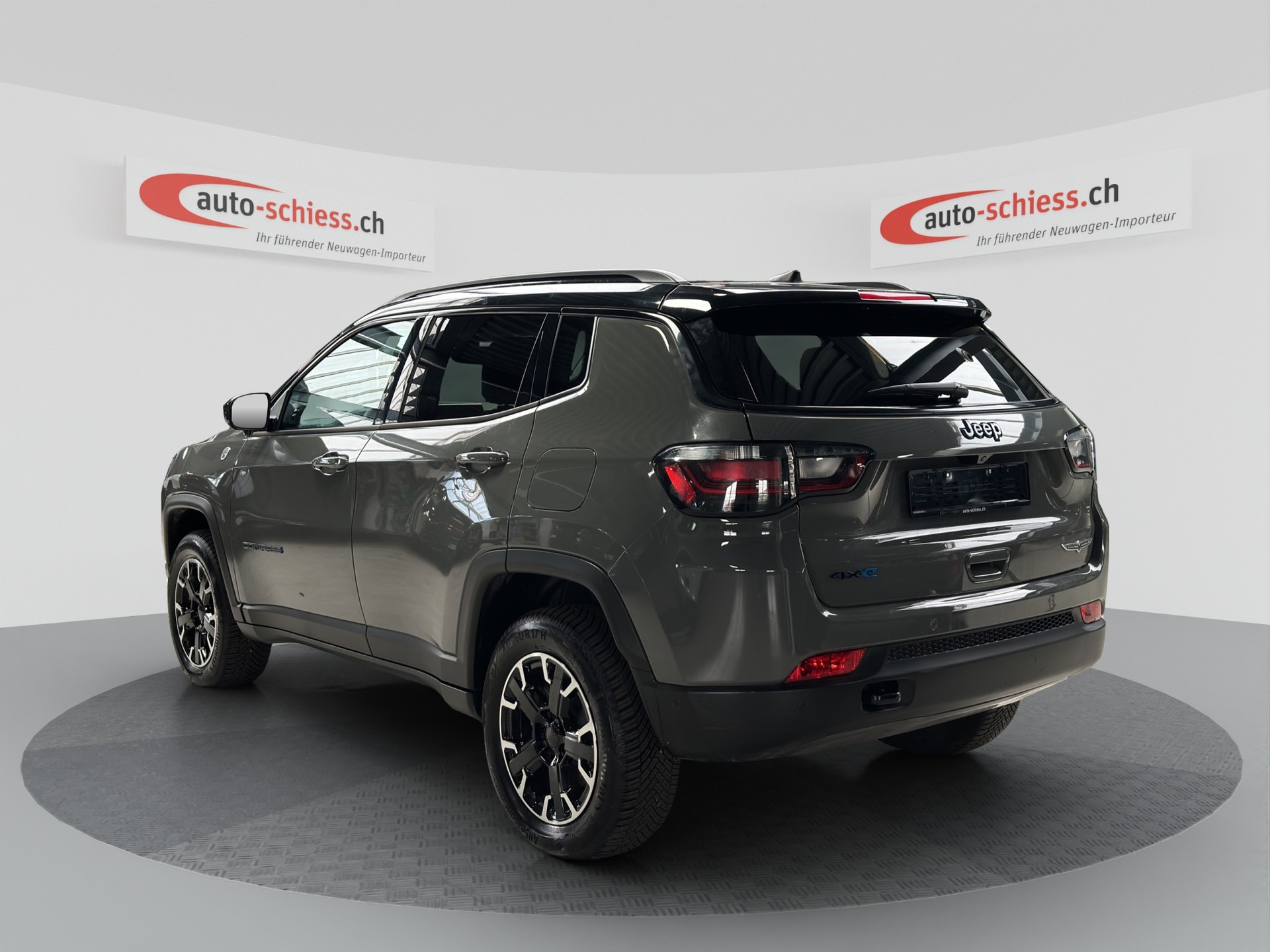 JEEP Compass 1.3 T PHEV Trailhawk AWD-image-2
