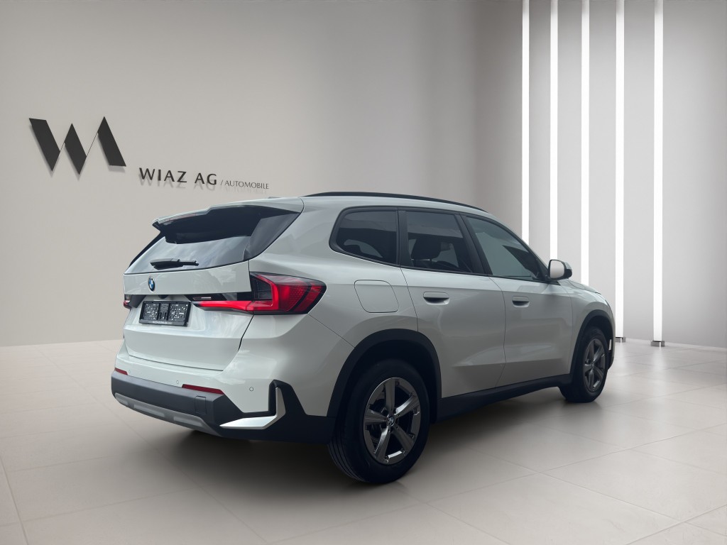 BMW X1 20d xDrive-image-12