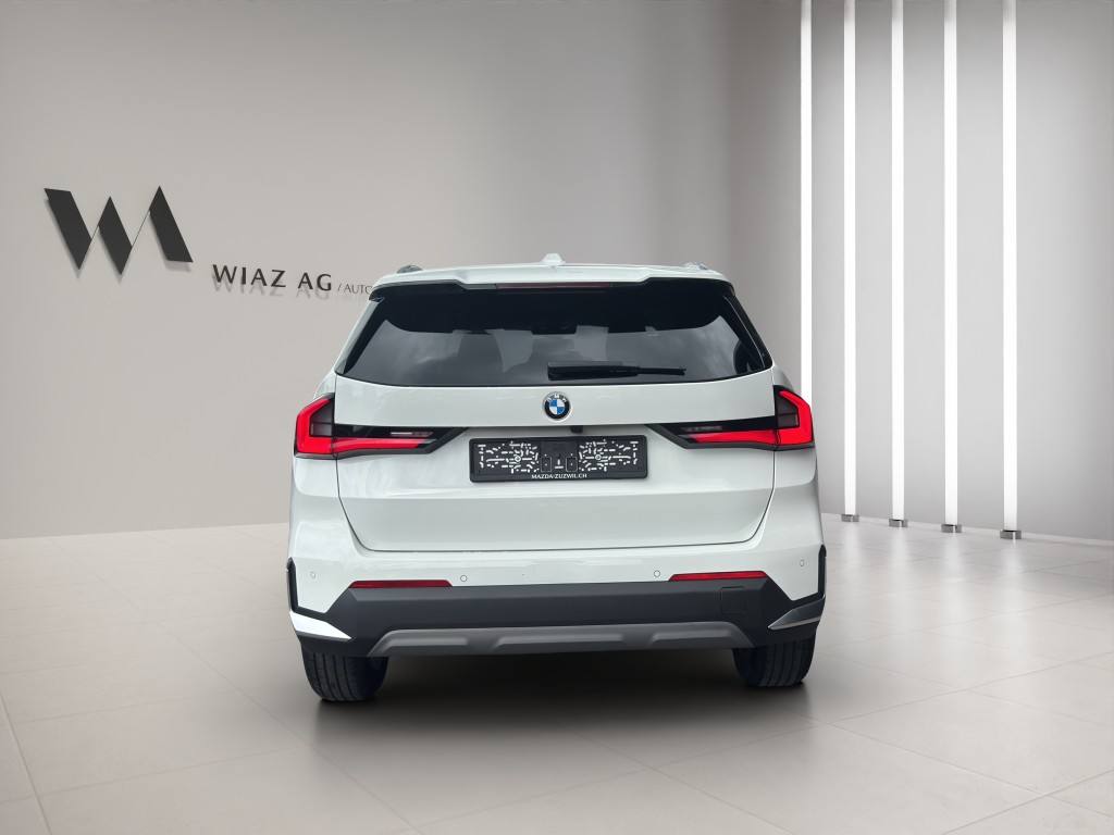 BMW X1 20d xDrive-image-10