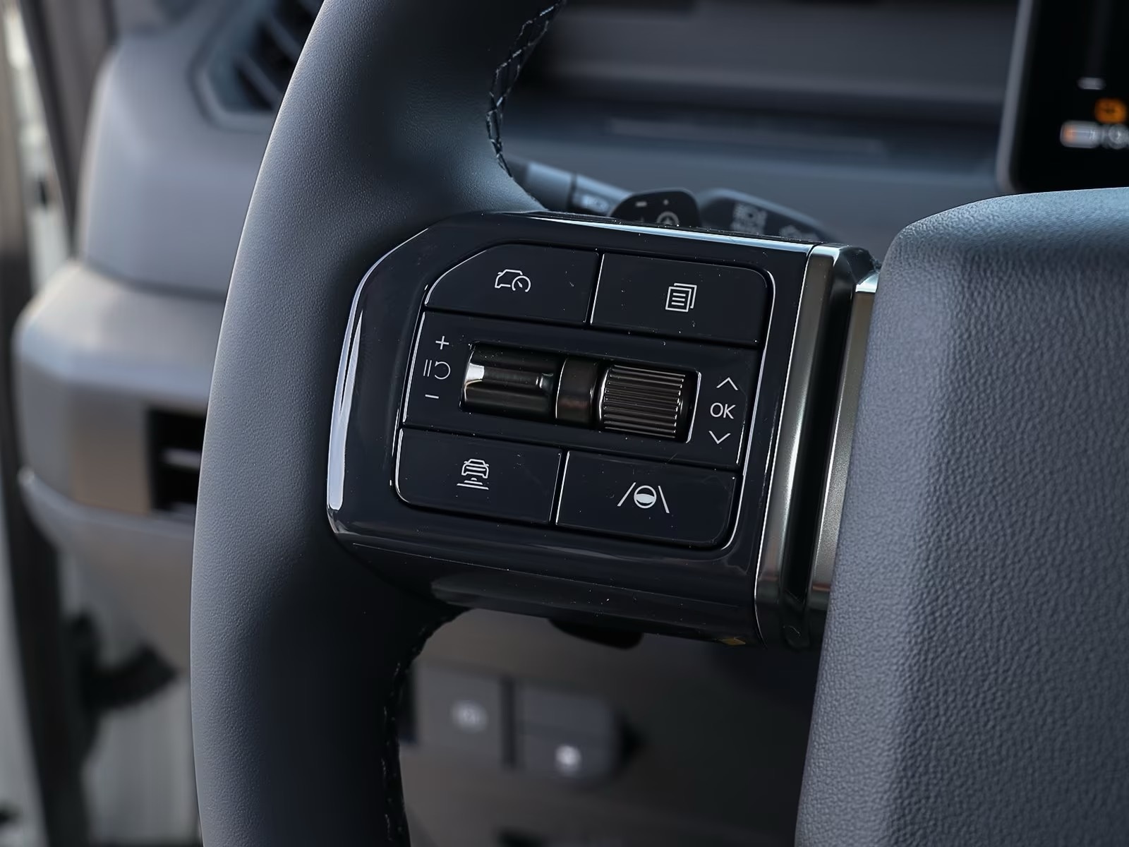 KIA PV5 Cargo 71.2 kWh Plus-image-9