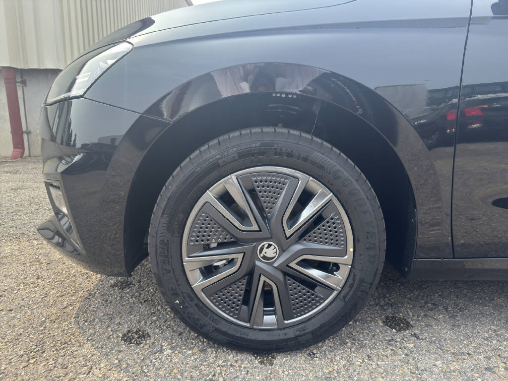 SKODA Fabia 1.0 TSI Dynamic DSG-image-7