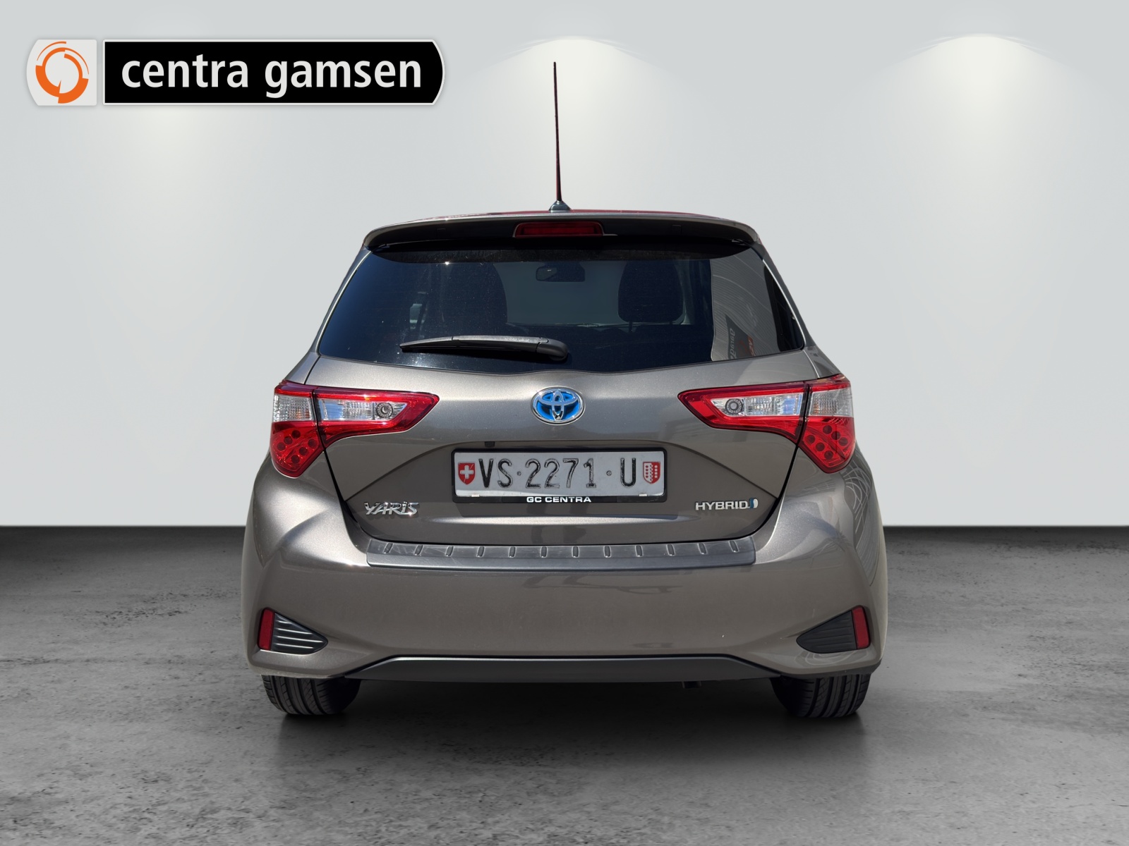 TOYOTA Yaris 1.5 VVT-i Hybrid Limited e-CVT-image-4