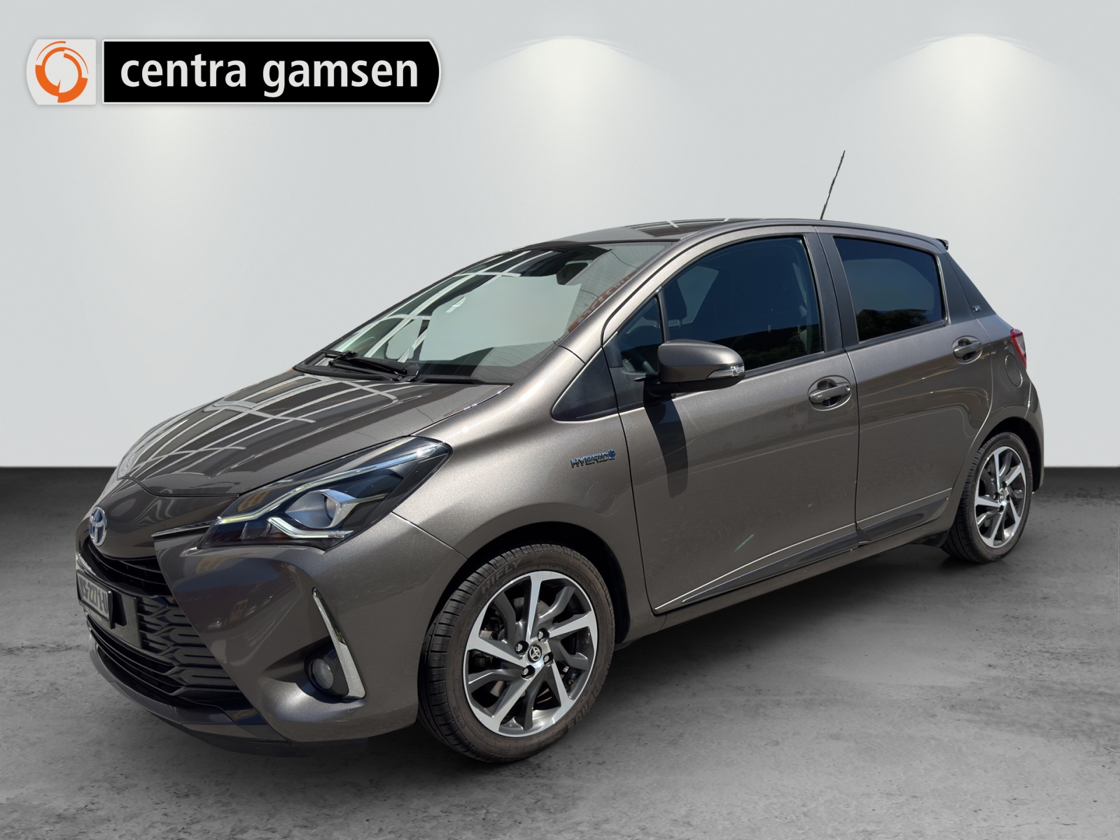 TOYOTA Yaris 1.5 VVT-i Hybrid Limited e-CVT-image-0