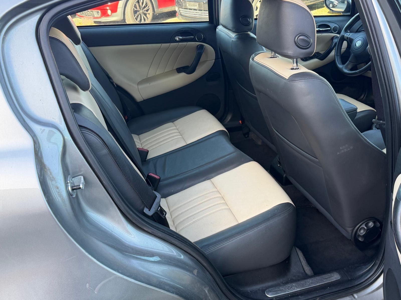 ALFA ROMEO 147 1.6 TS 16V-image-7