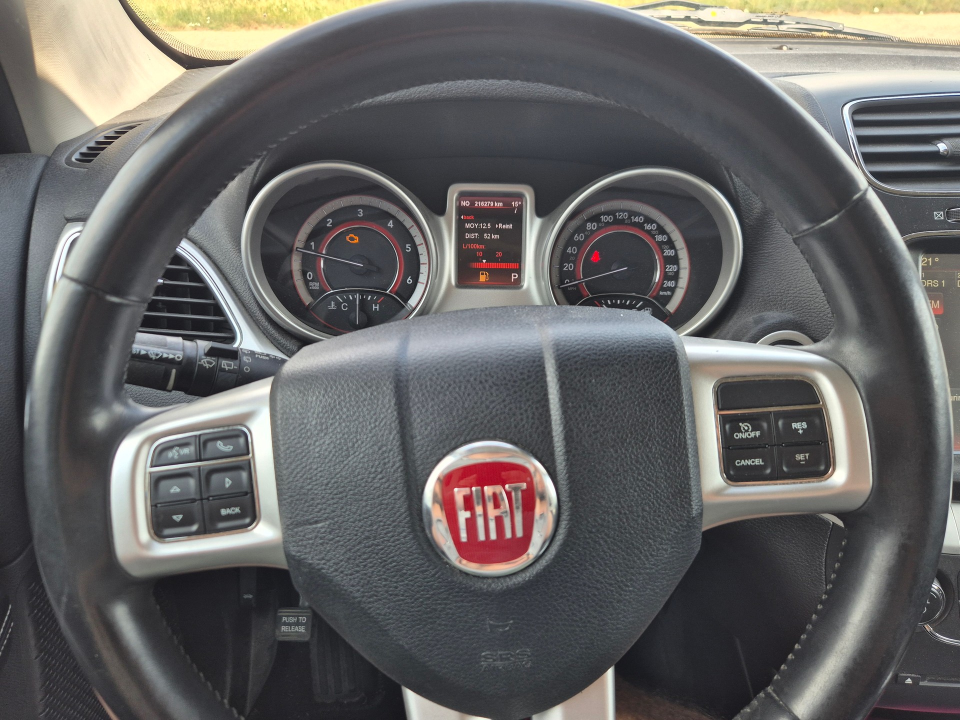 FIAT Freemont 2.0 MJ Lounge AWD Automat-image-9