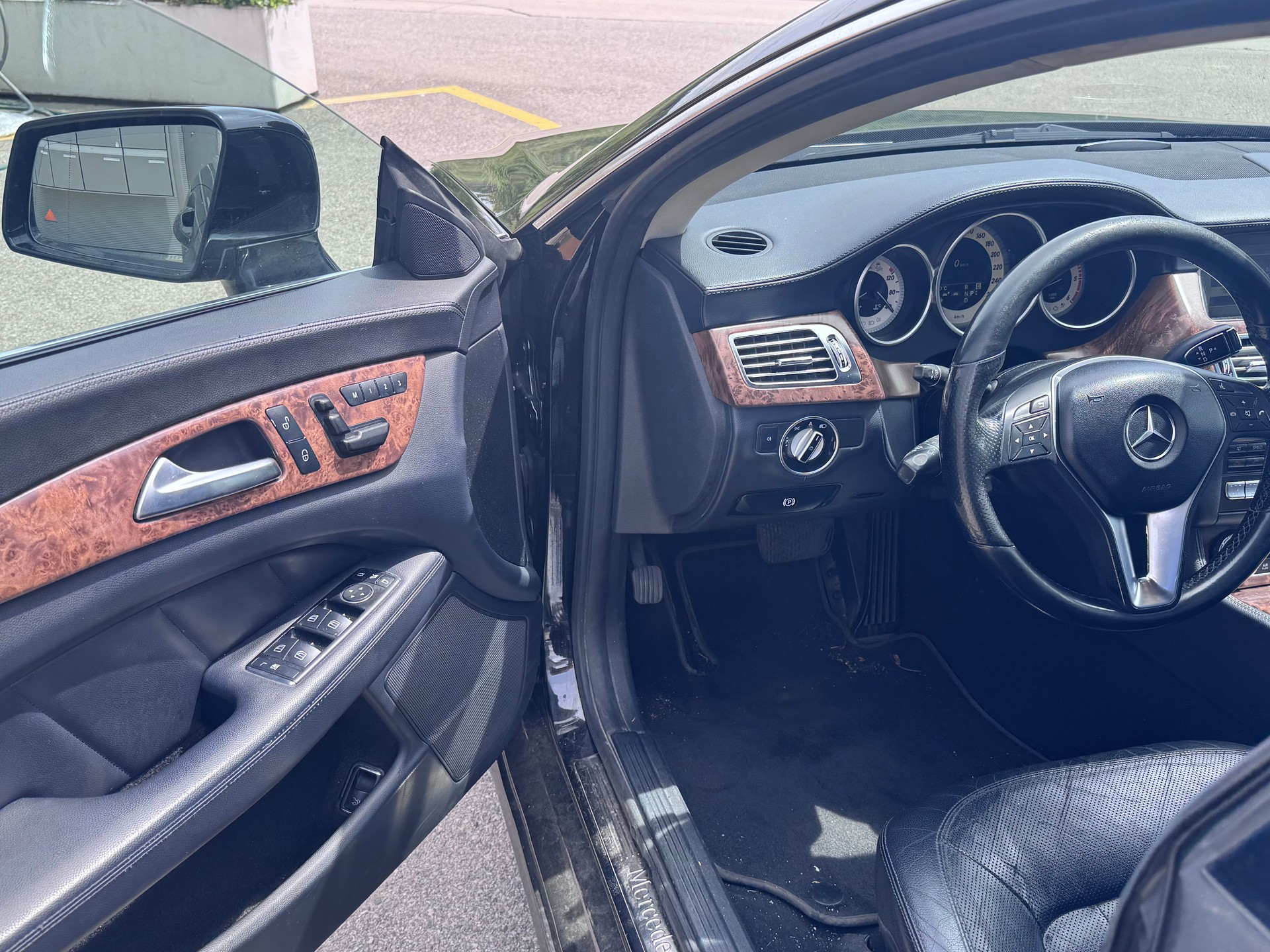 MERCEDES-BENZ CLS 350 CDI 7G-Tronic-image-21