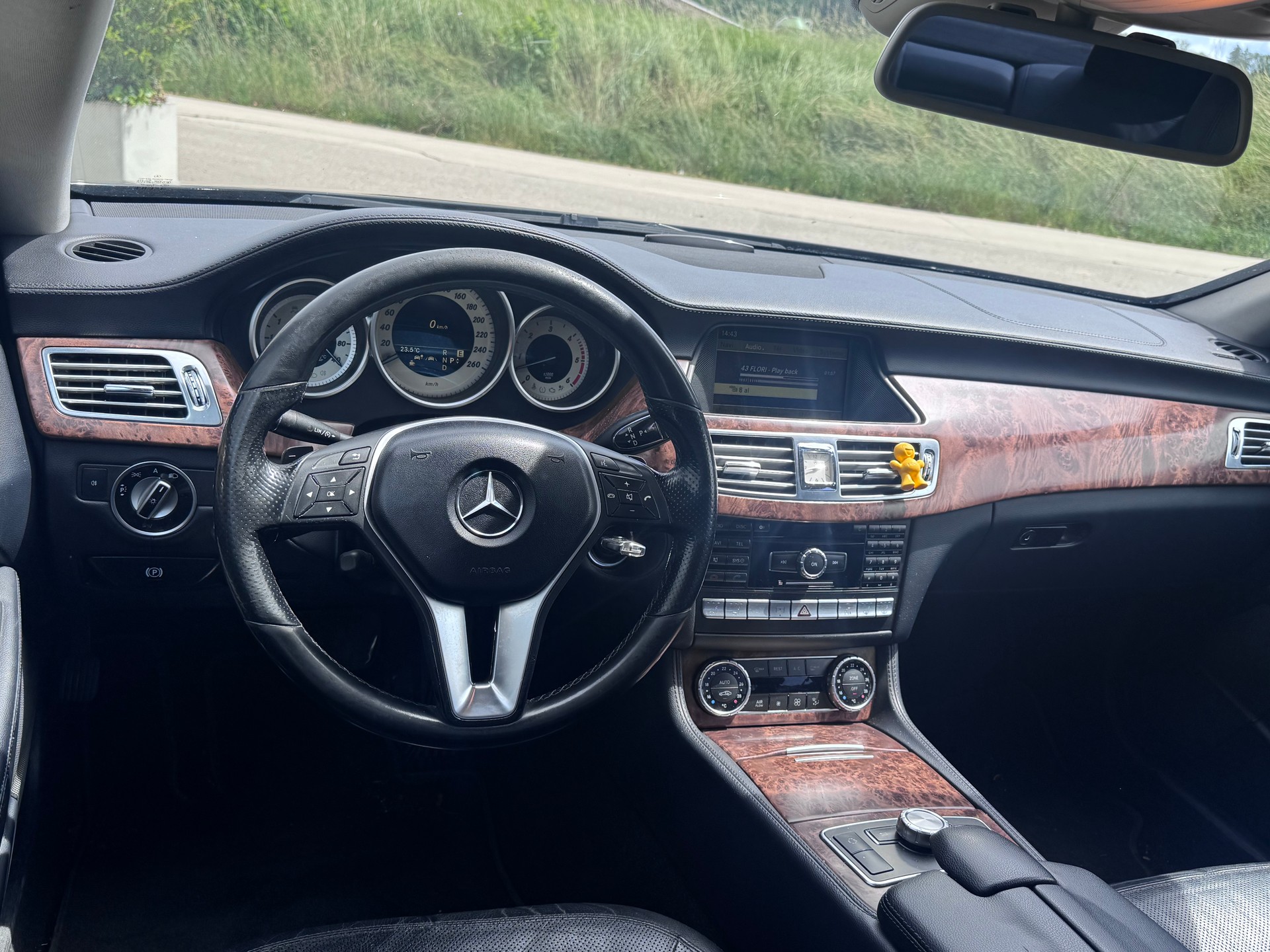 MERCEDES-BENZ CLS 350 CDI 7G-Tronic-image-25