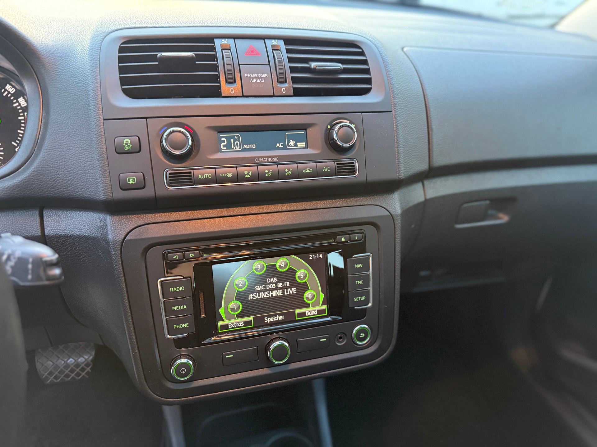 SKODA Roomster 1.2 TSI Fresh DSG-image-11