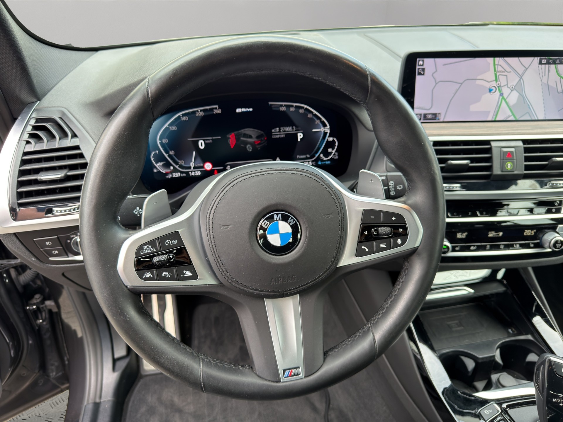 BMW X3 xDrive 30e Pure M Sport-image-12