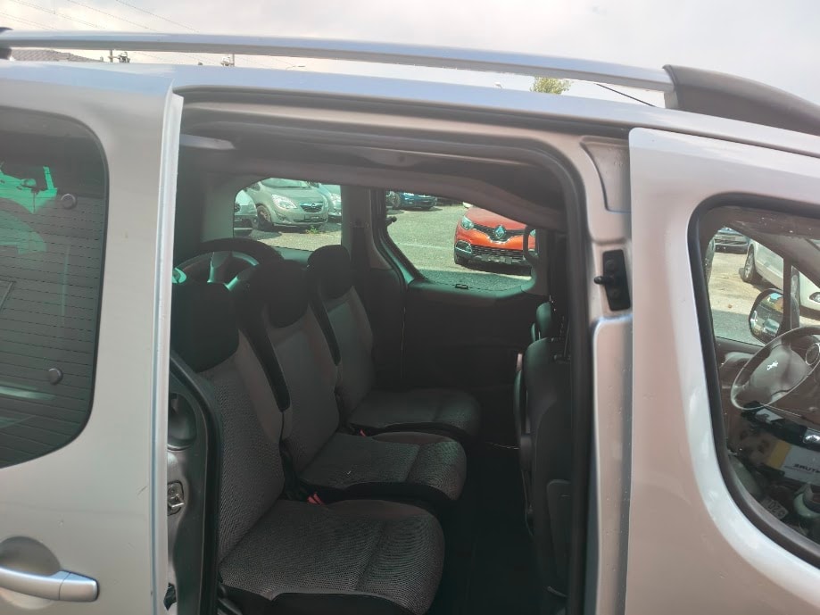 PEUGEOT Partner 1.6 Trendy Clim (Pack)-image-5