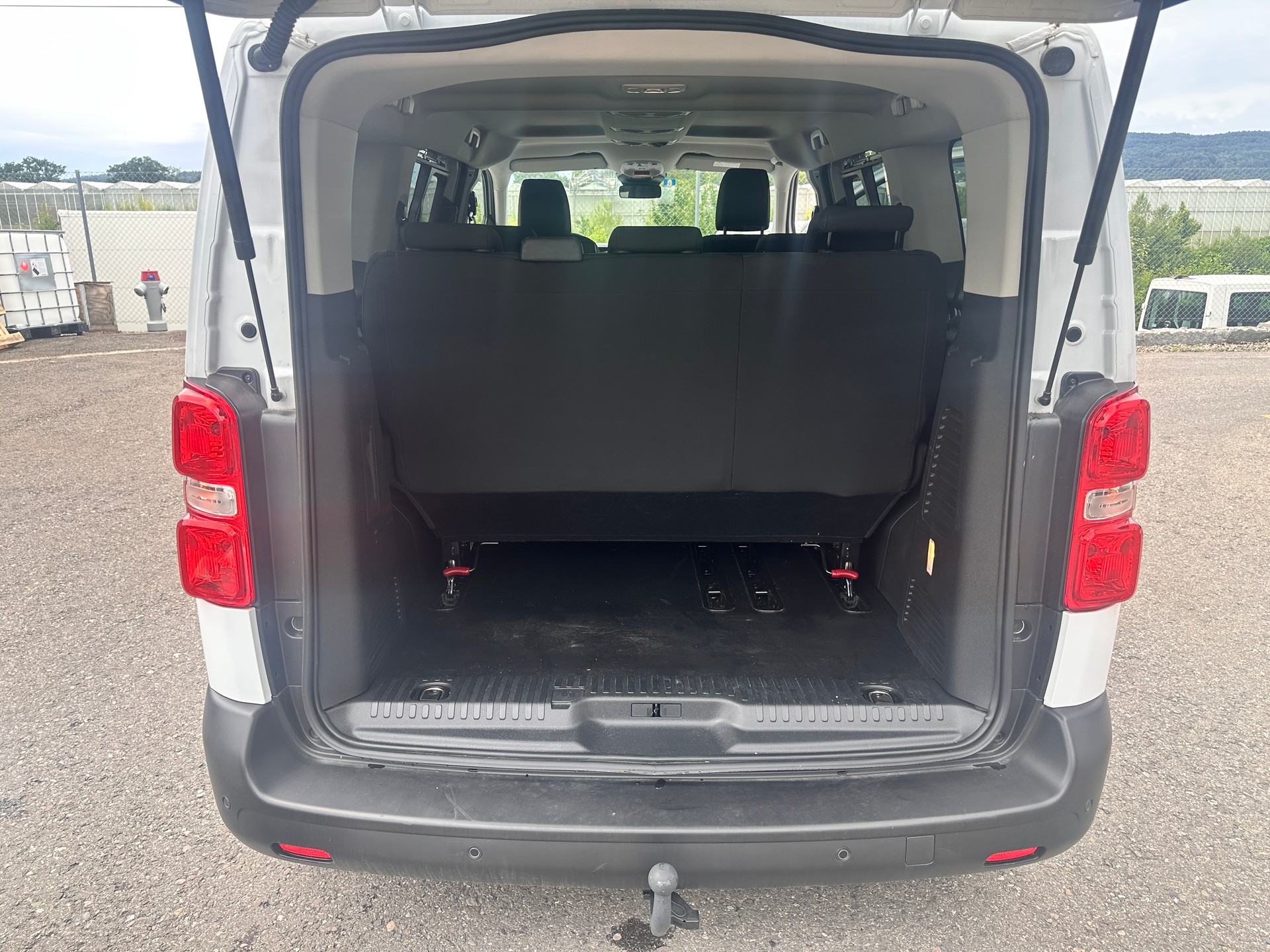 FIAT Scudo 2.2 BlueHDi L2 EAT8-image-13