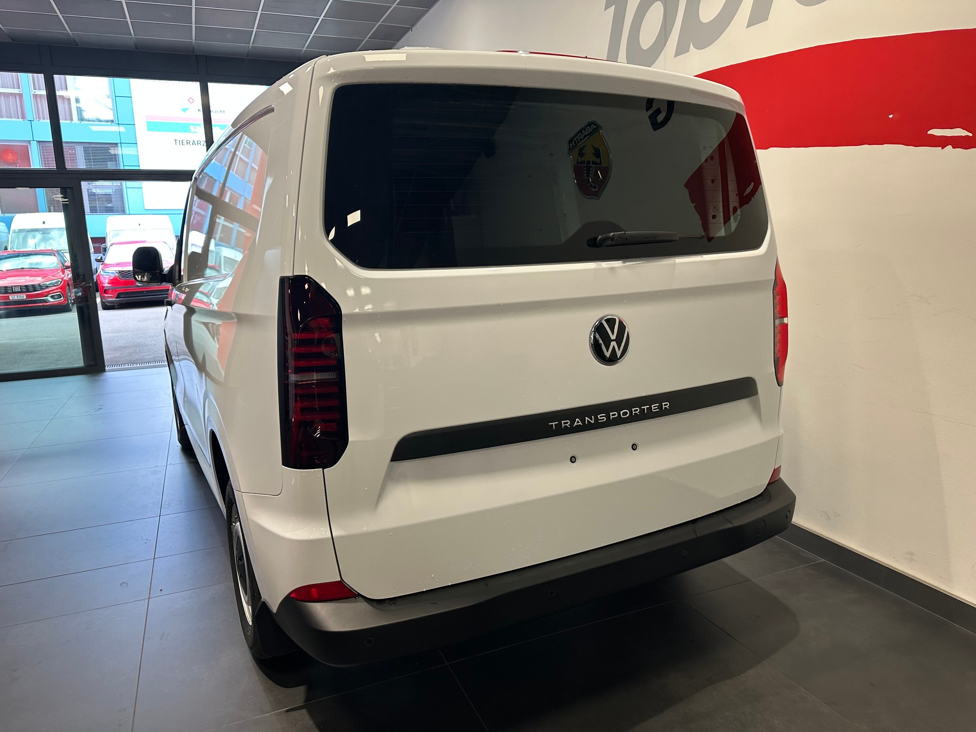 VW Transporter 2.0 TDI-image-10