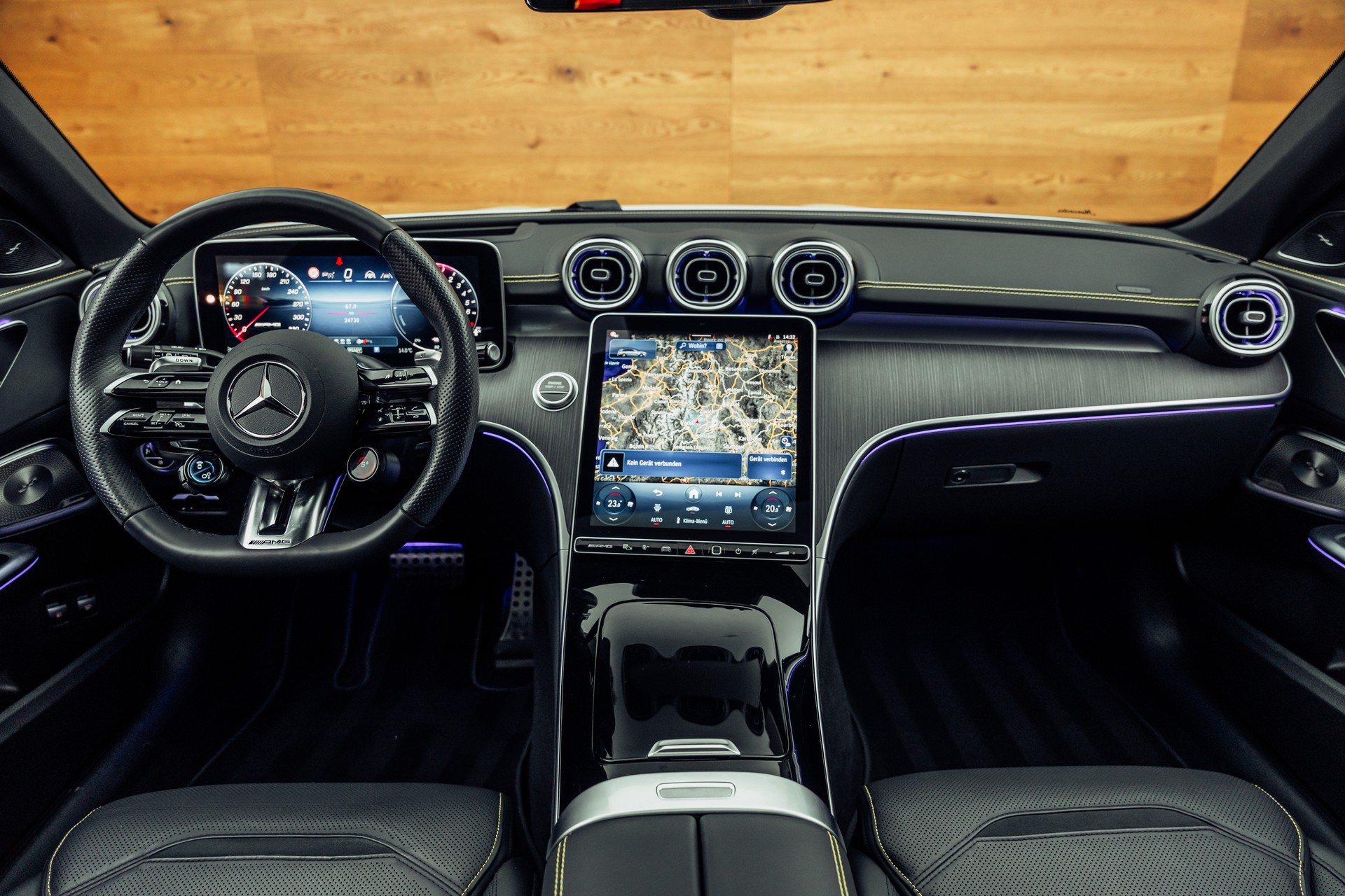 MERCEDES-BENZ C 63 S AMG T E Performance 4 Matic Executive Edition-image-4