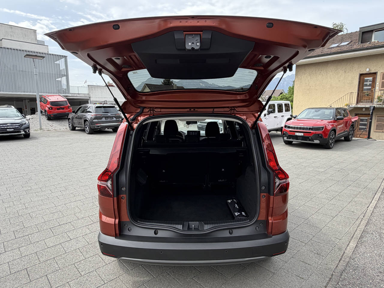 DACIA Jogger 1.6 Hybrid Extreme-image-4