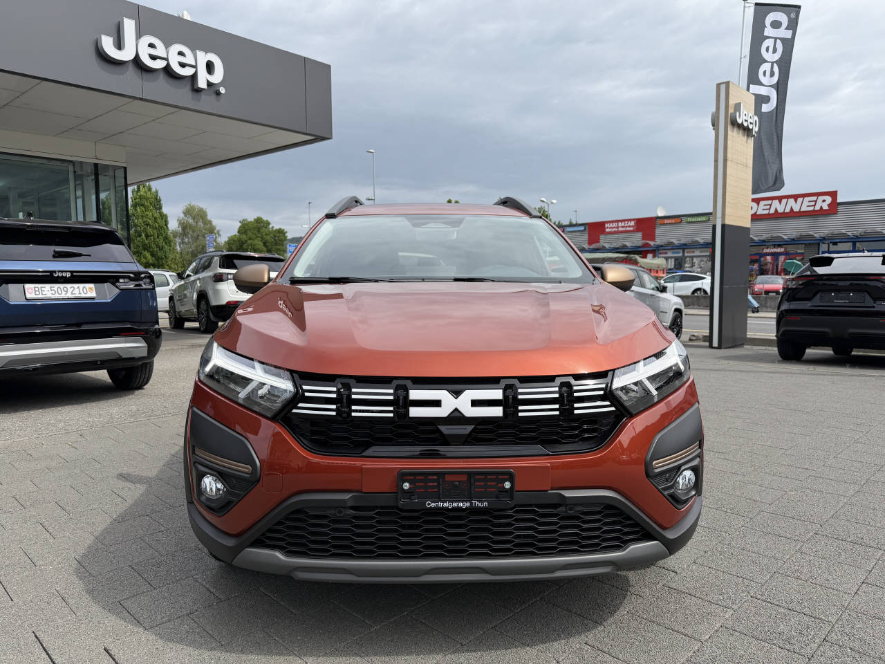 DACIA Jogger 1.6 Hybrid Extreme-image-1