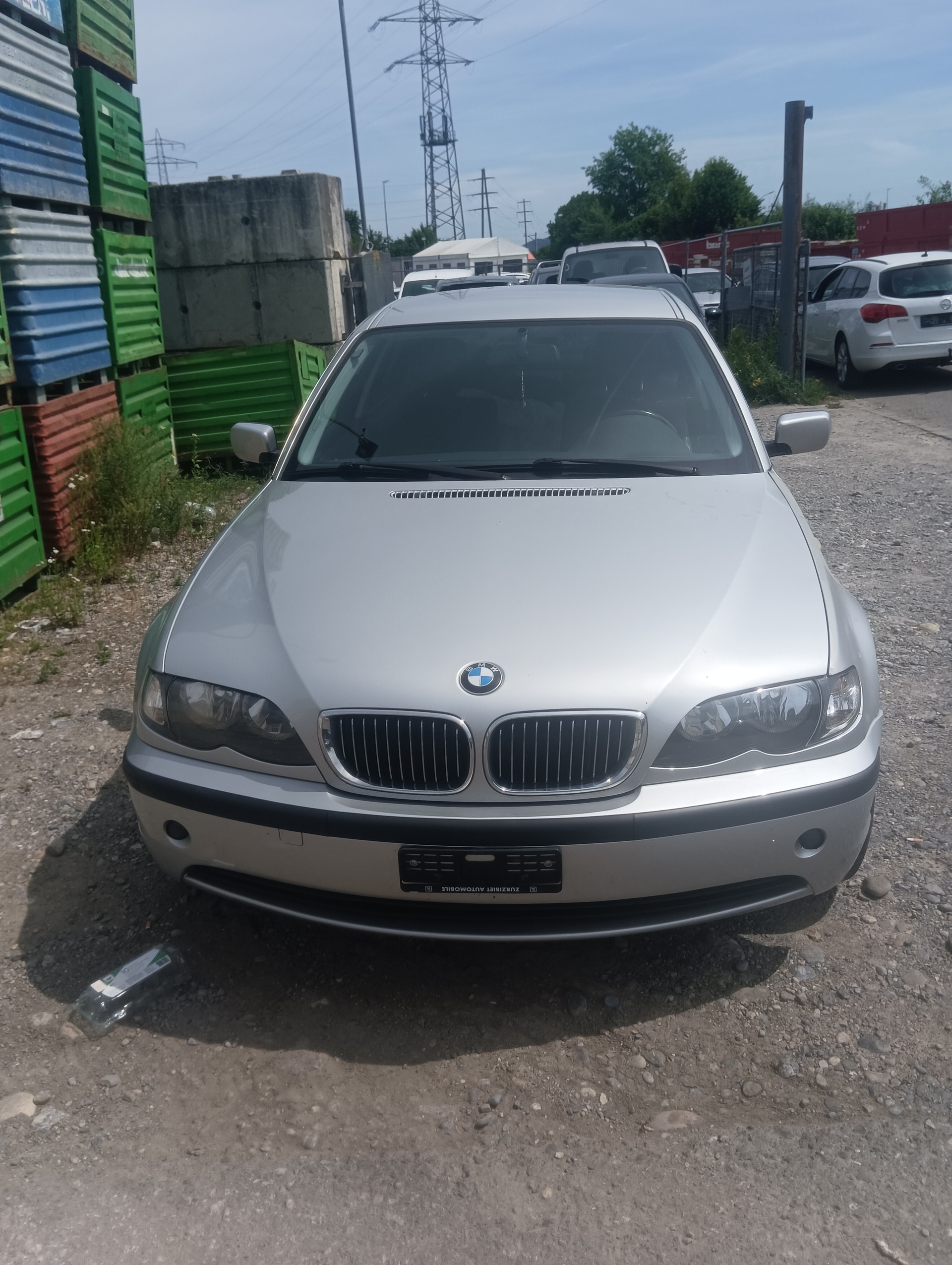 BMW 325xi-image-0