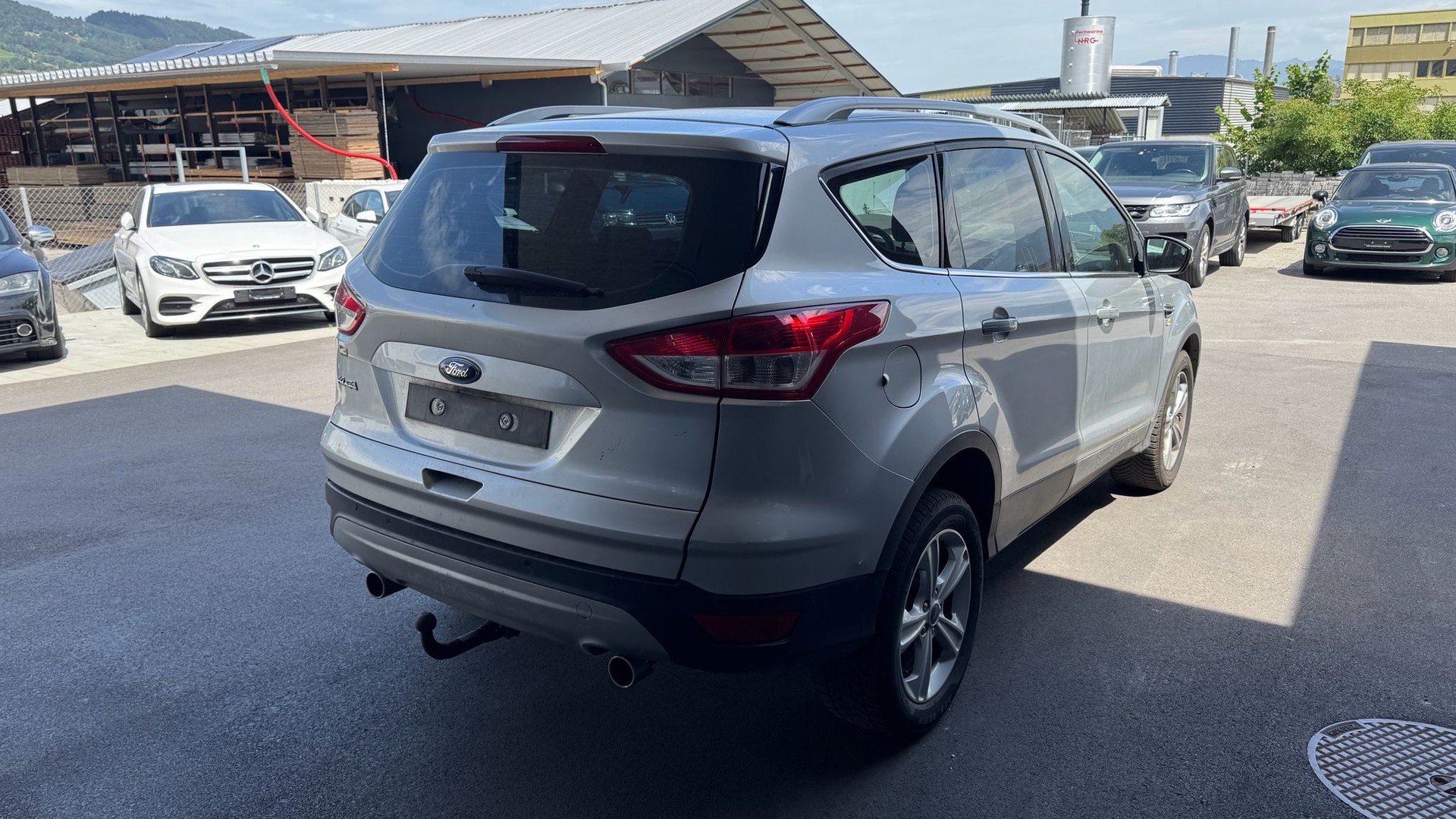 FORD Kuga 2.0 TDCi Carving 4WD PowerShift-image-3