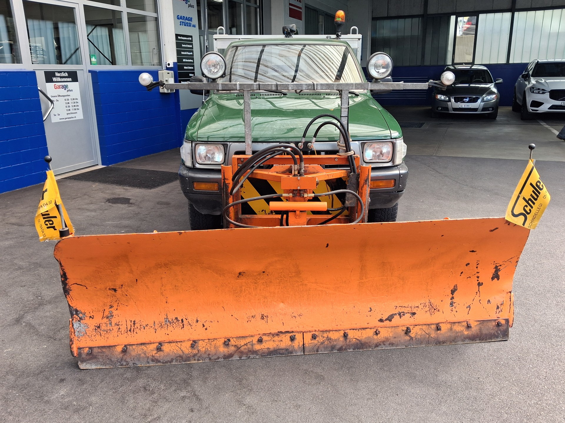 VW Taro 4x4 Normal Cab (CL)-image-3
