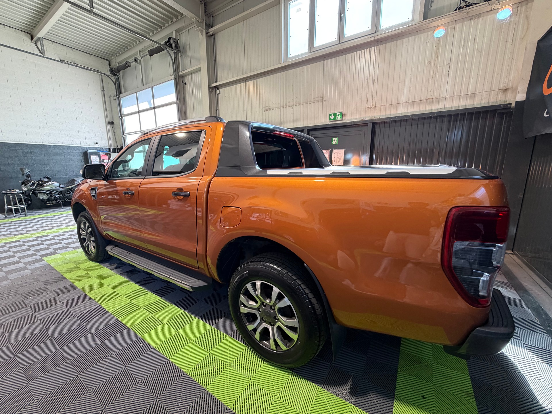 FORD Ranger Wildtrak 3.2 TDCi 4x4 A-image-7