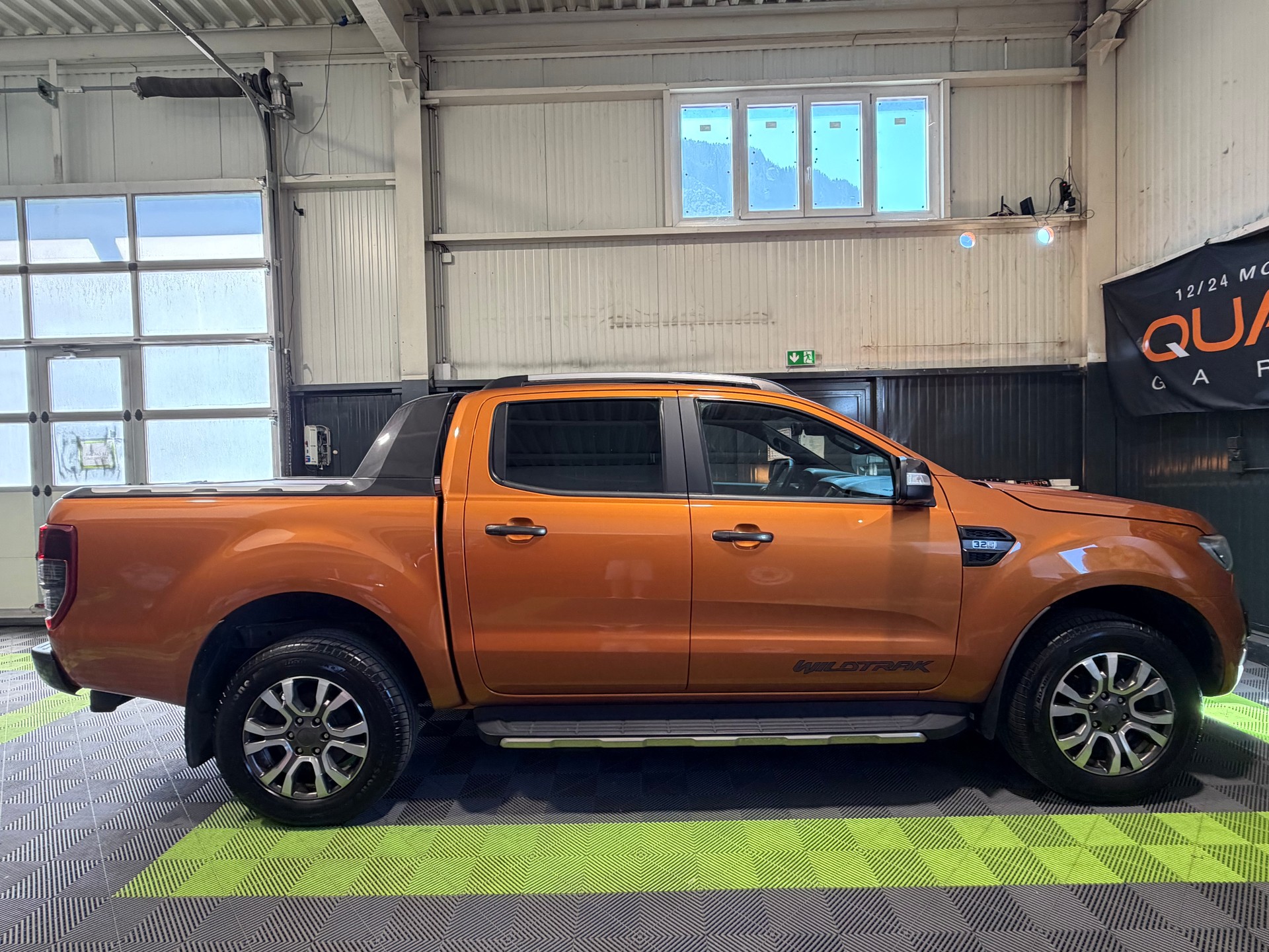 FORD Ranger Wildtrak 3.2 TDCi 4x4 A-image-2
