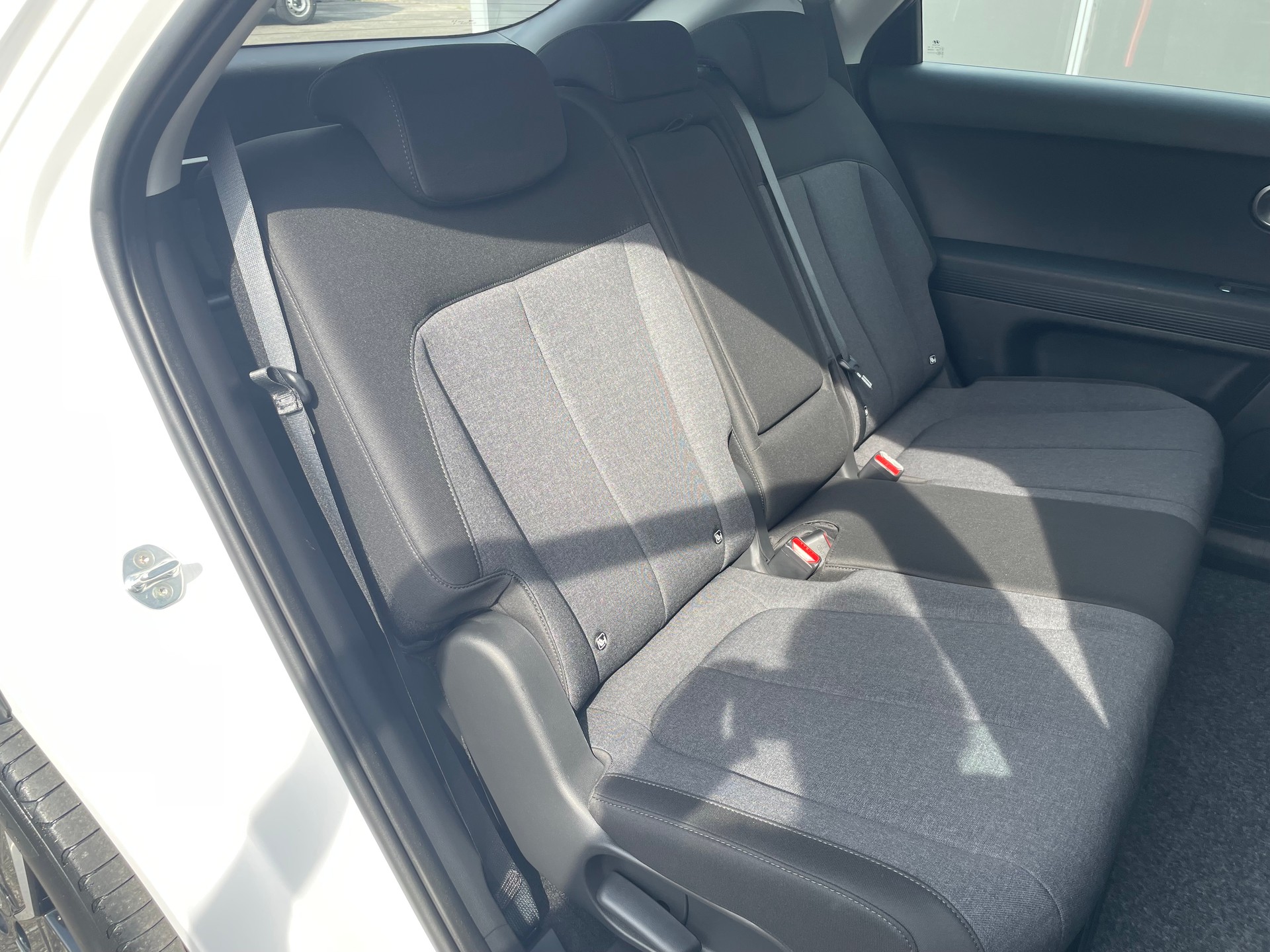 HYUNDAI Ioniq 5 72kWh Origo 4WD-image-9