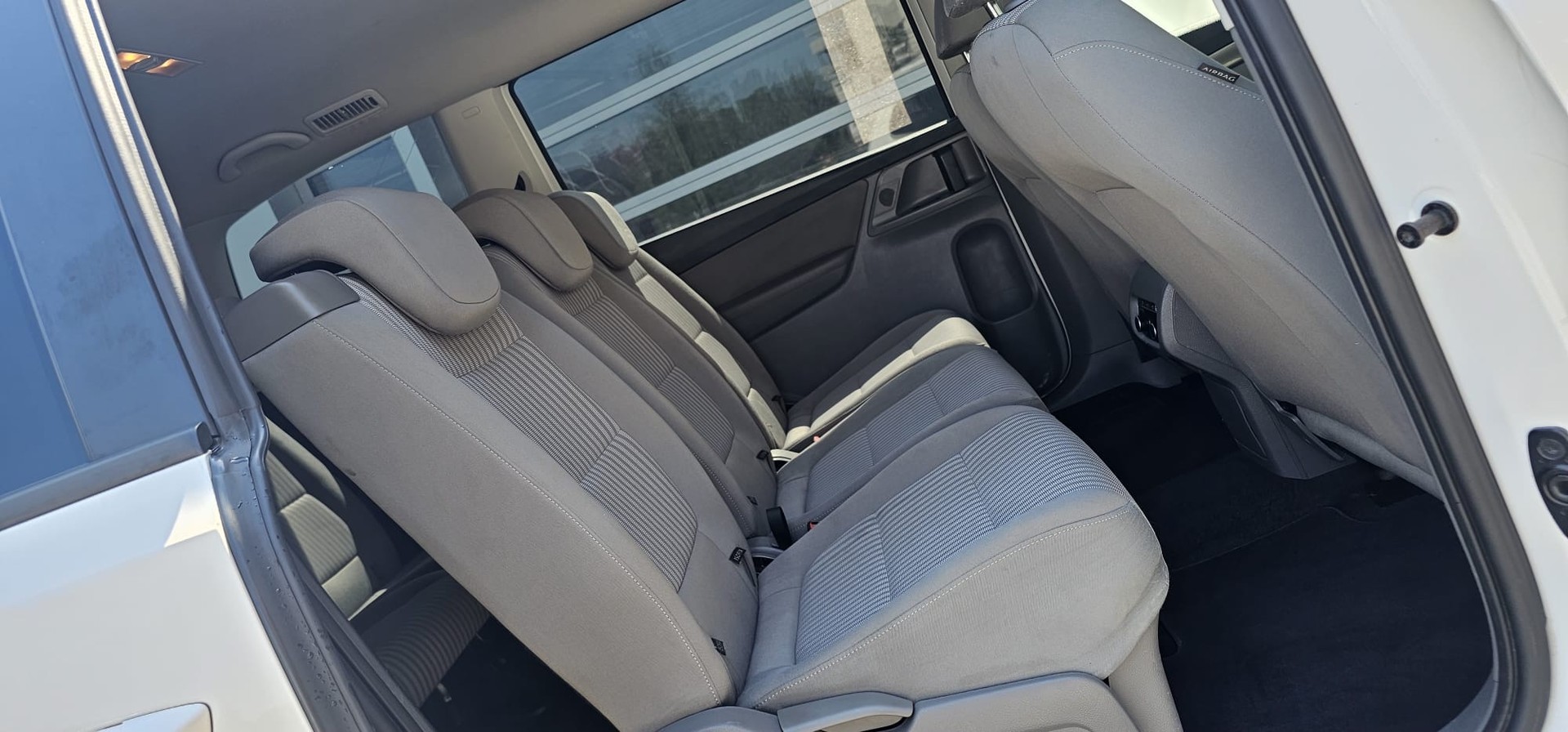 SEAT Alhambra 2.0 TDI Style 4x4-image-9