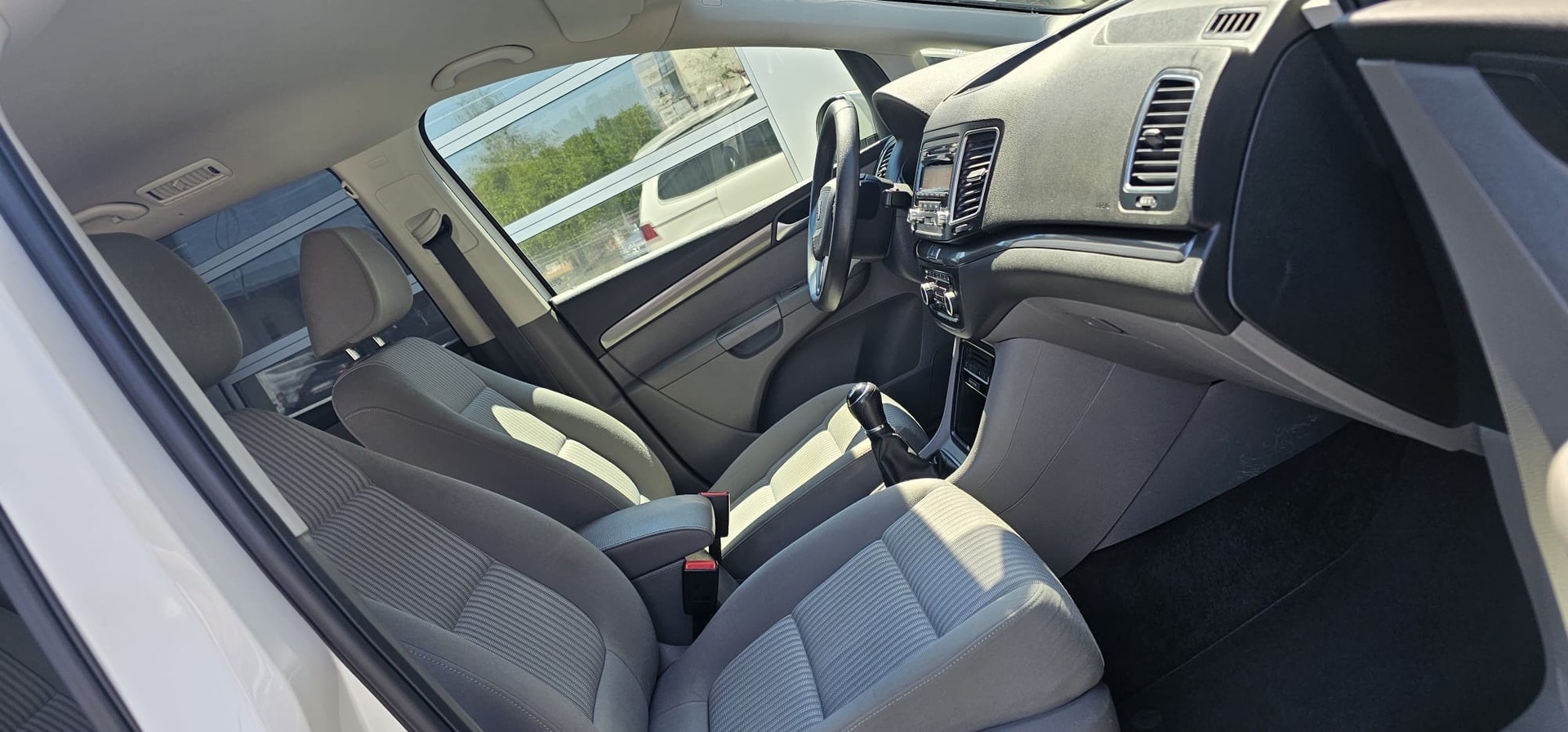 SEAT Alhambra 2.0 TDI Style 4x4-image-11