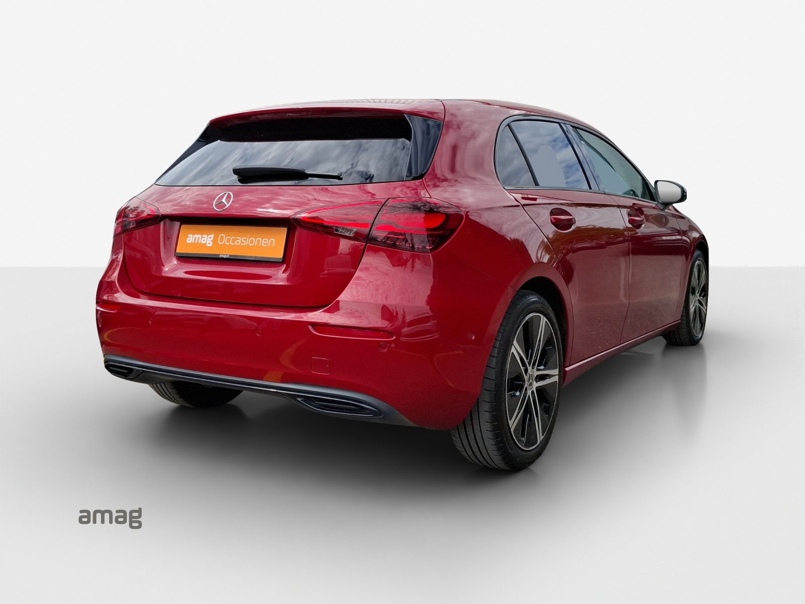 MERCEDES-BENZ A 220 4Matic 8G-DCT-image-4