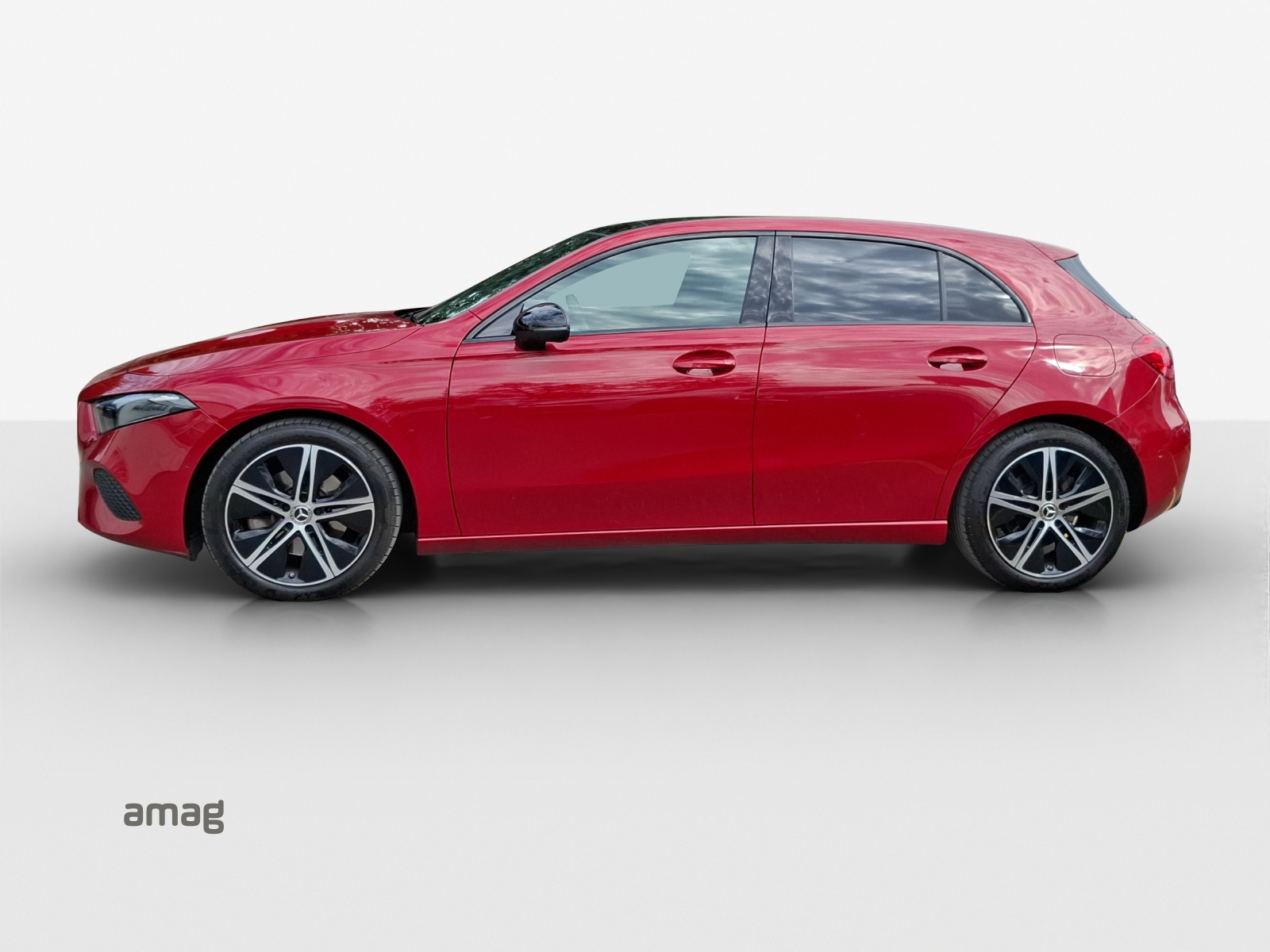 MERCEDES-BENZ A 220 4Matic 8G-DCT-image-1