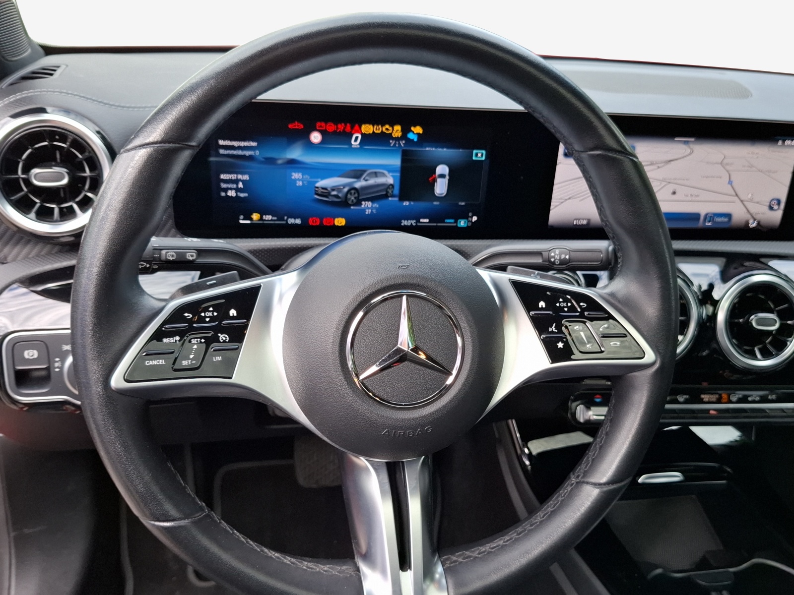 MERCEDES-BENZ A 220 4Matic 8G-DCT-image-9