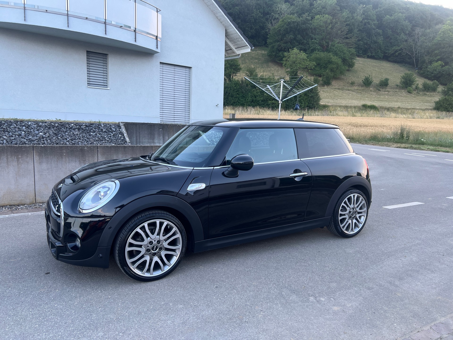 MINI Cooper S * LEDER * TOP Ausstattung *-image-1
