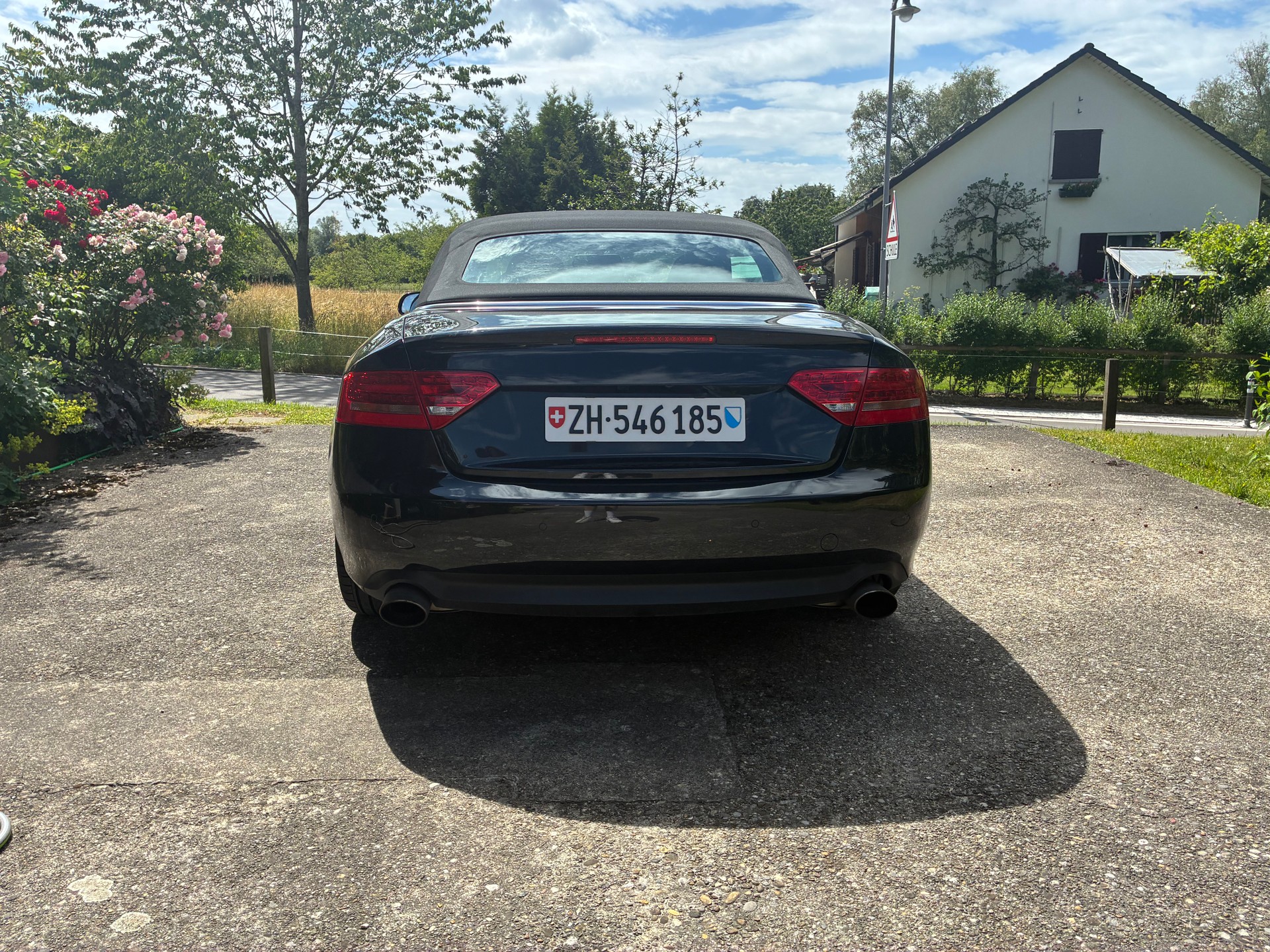 AUDI 2.0 TFSI quattro S-Tronic-image-4