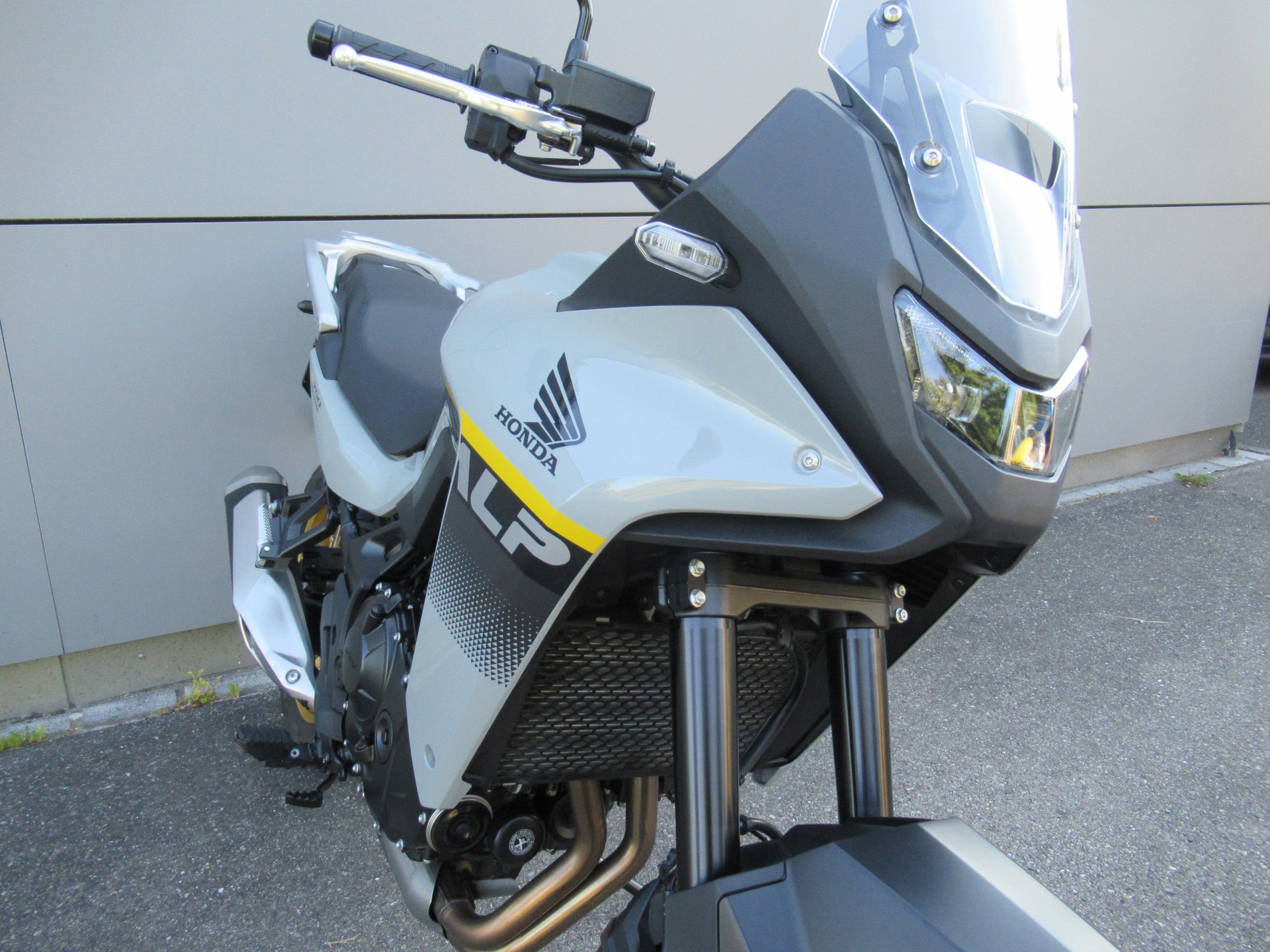 HONDA XL 750 Transalp-showroom-element-1