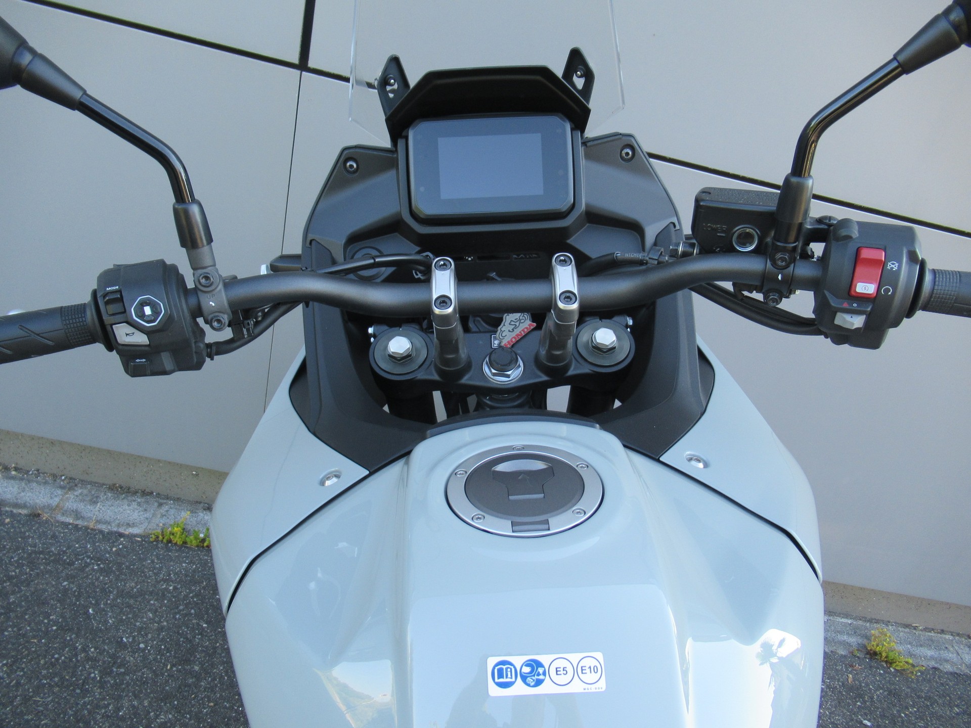 HONDA XL 750 Transalp-showroom-element-3