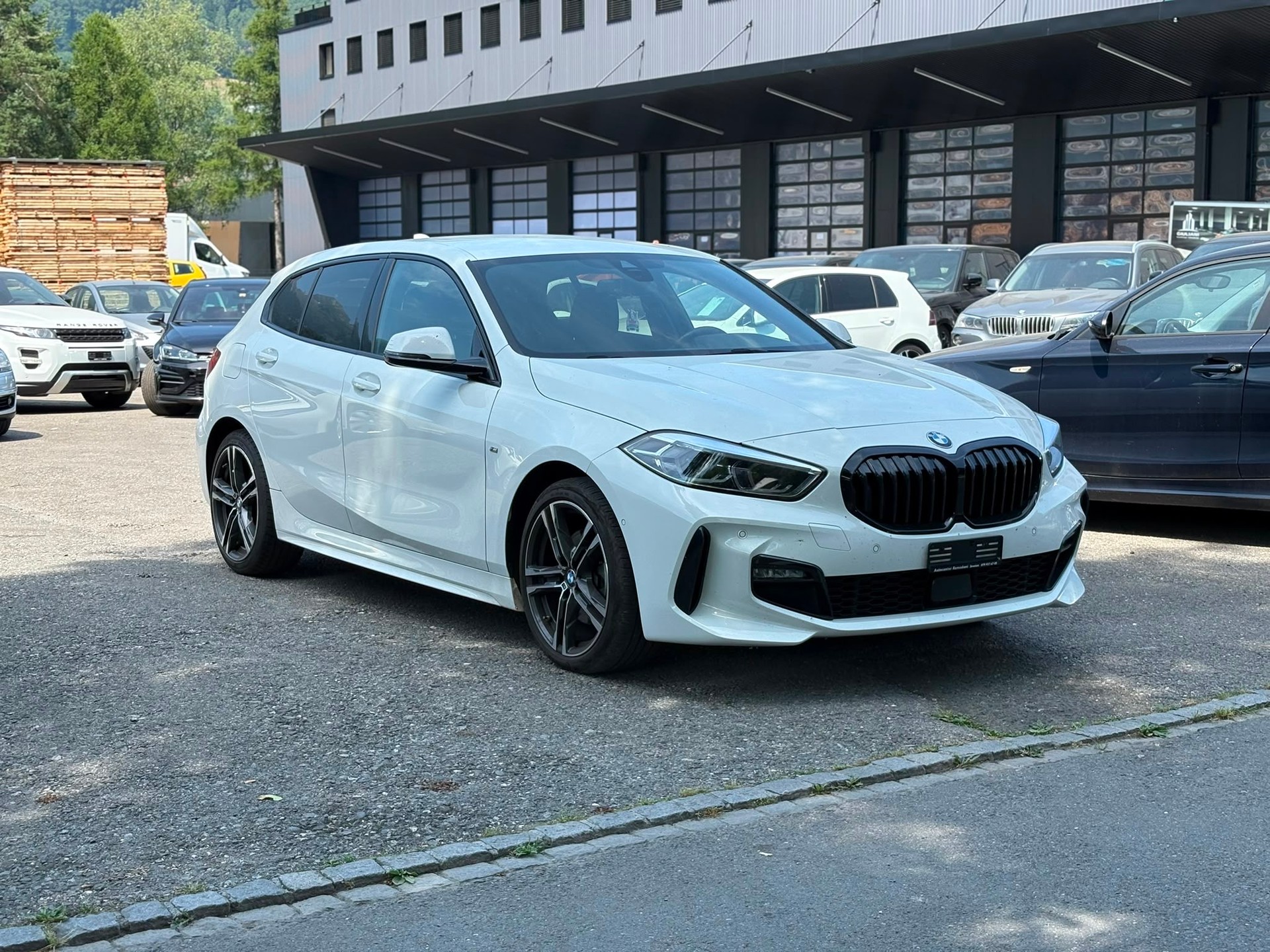 BMW 116d Steptronic M Sport-image-10