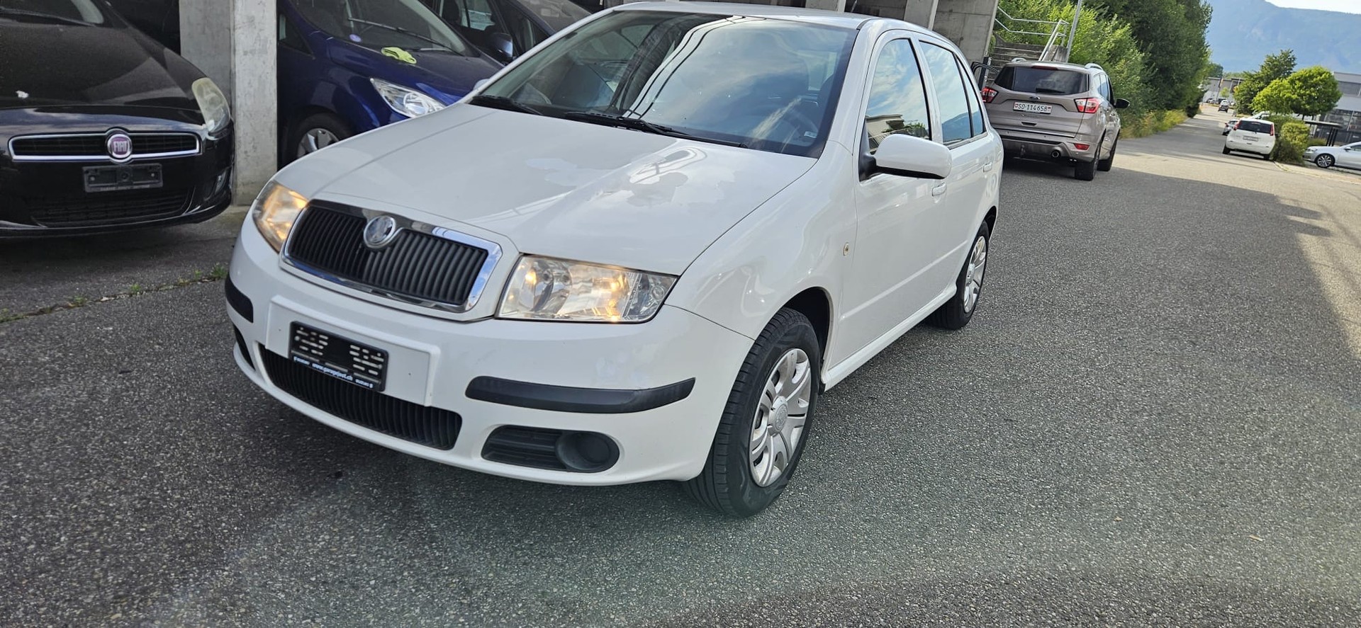 SKODA Fabia 1.2 Entry-image-0