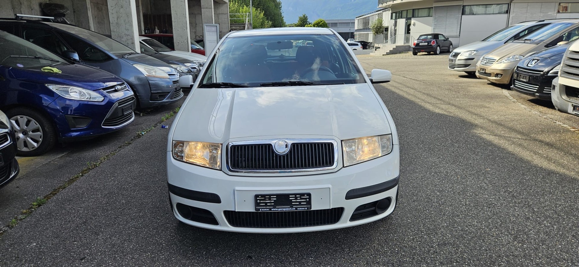 SKODA Fabia 1.2 Entry-image-4