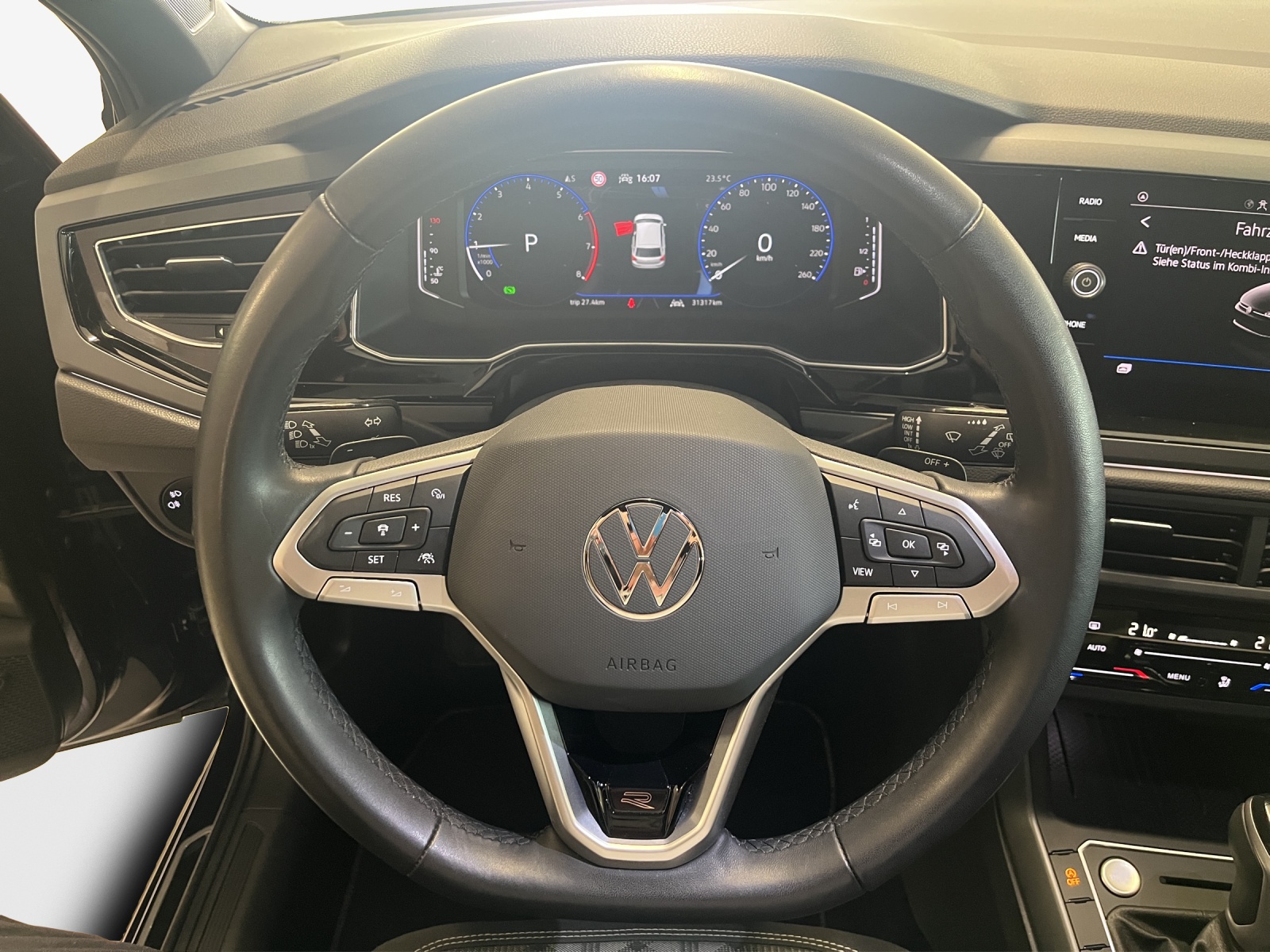 VW Polo 1.0 TSI R-Line DSG-image-9