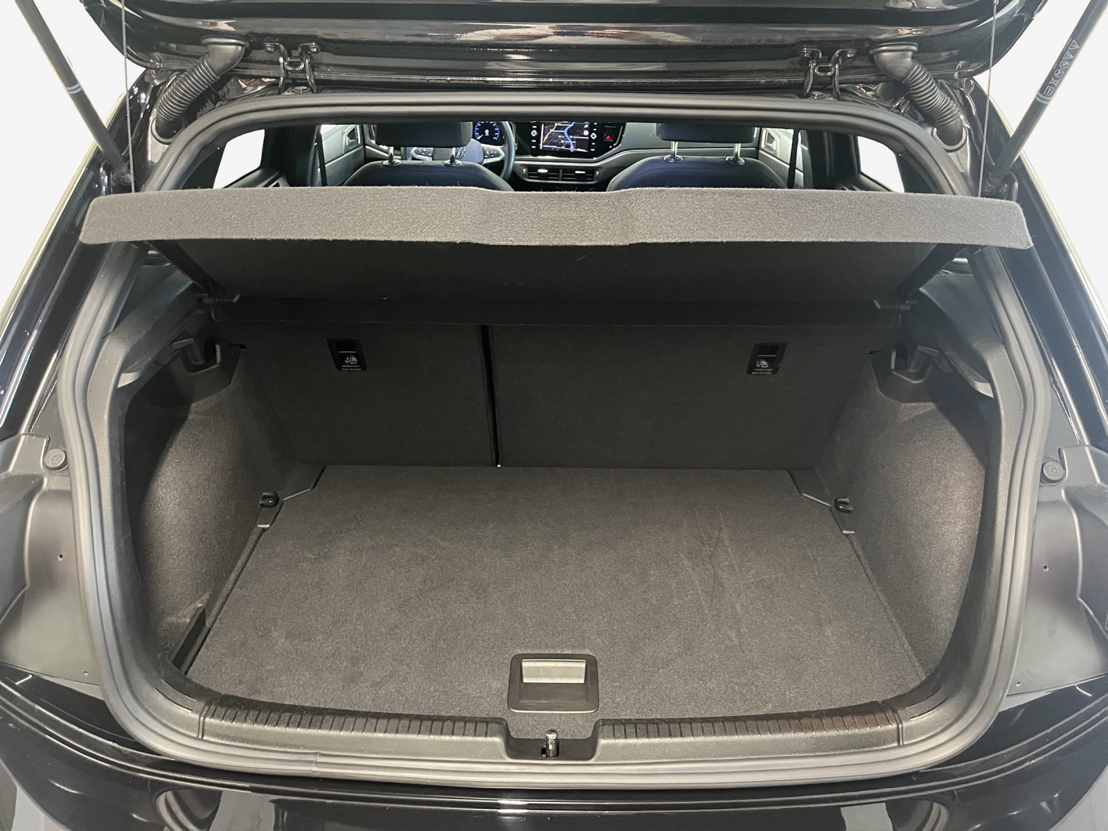 VW Polo 1.0 TSI R-Line DSG-image-12